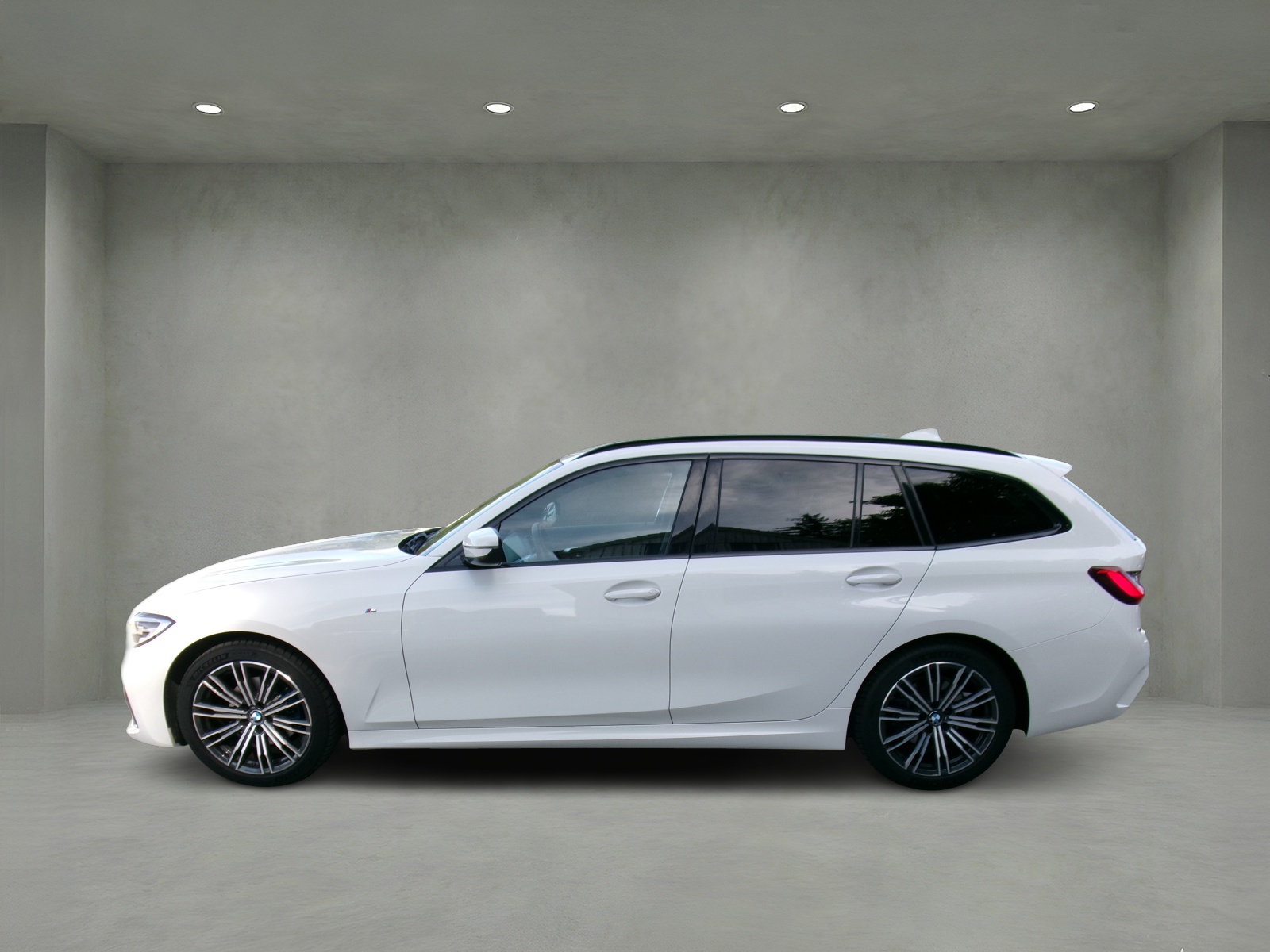 BMW 320d xDrive Touring M Sport Steptronic-showroom-element-2