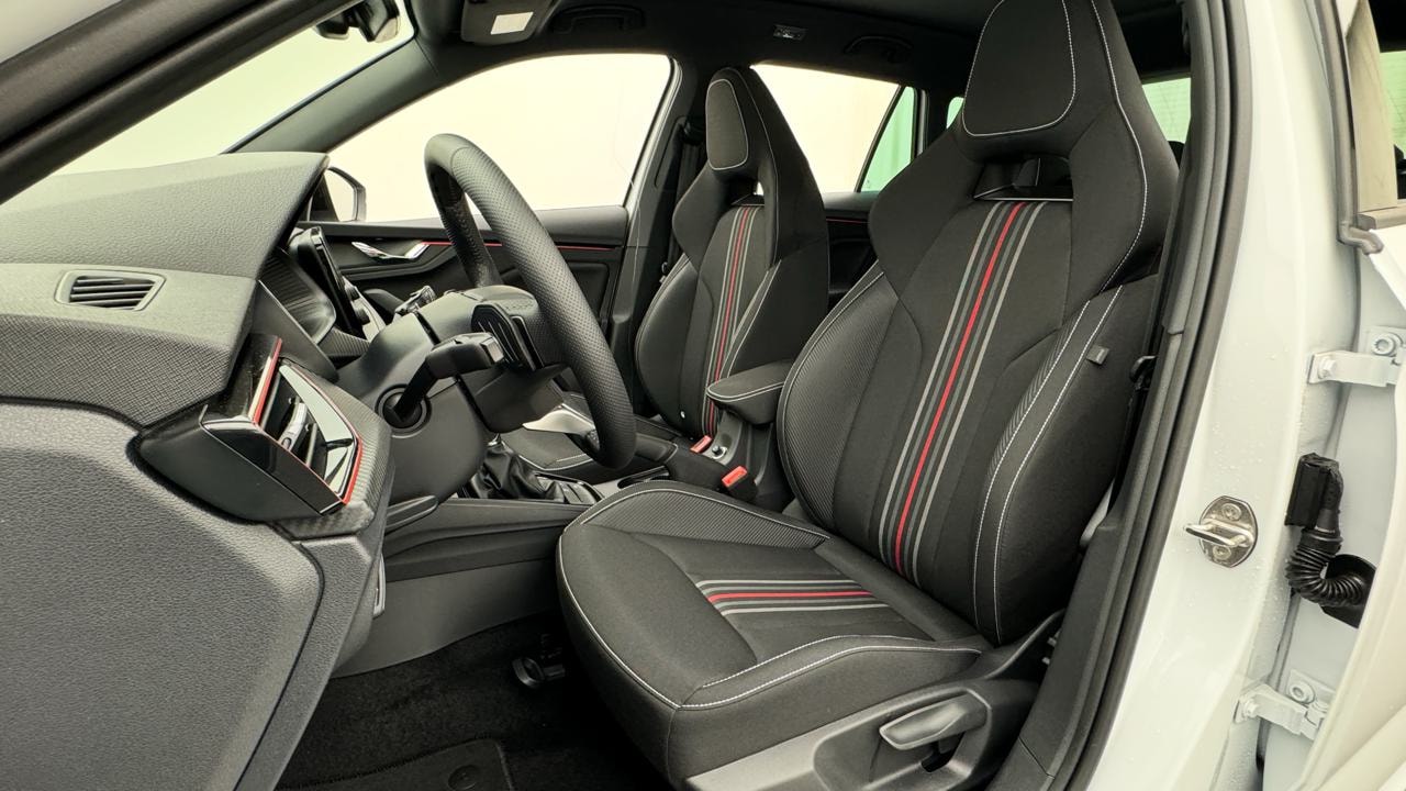 SKODA Kamiq 1.5 TSI Monte Carlo DSG-image-4