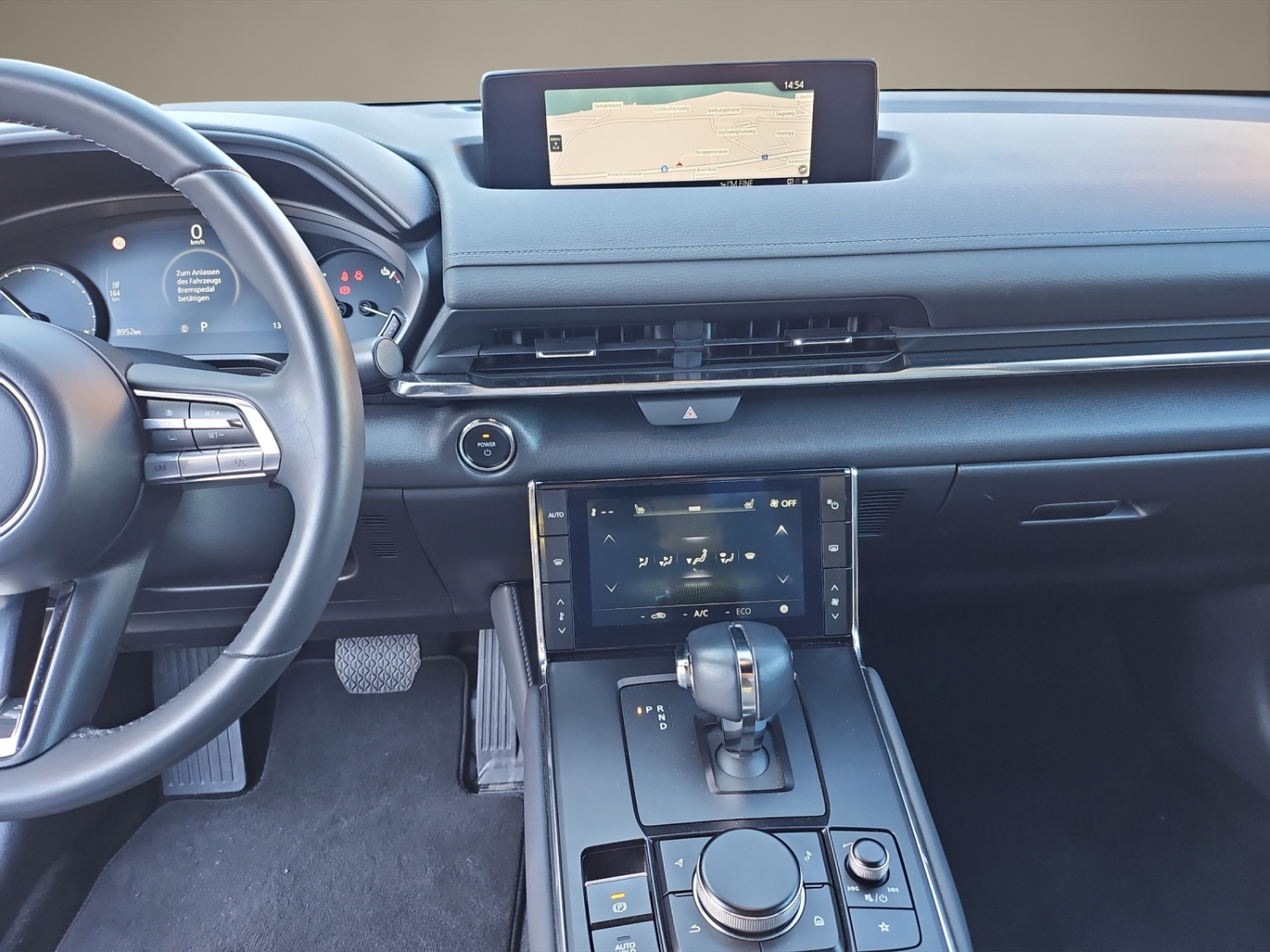 MAZDA MX-30 e-Skyactiv First Edition-image-15