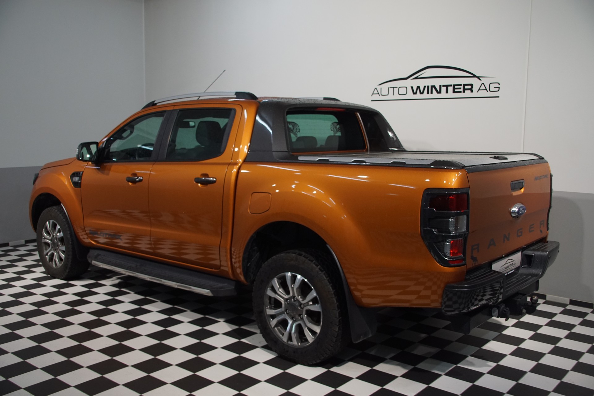 FORD Ranger Wildtrak 3.2 TDCi 4x4 A-image-10