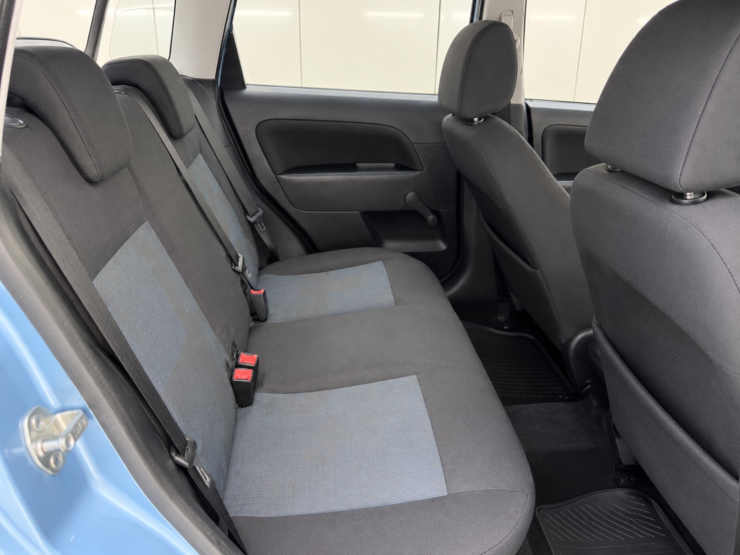 FORD Fiesta 1.6 16V Trend-image-5