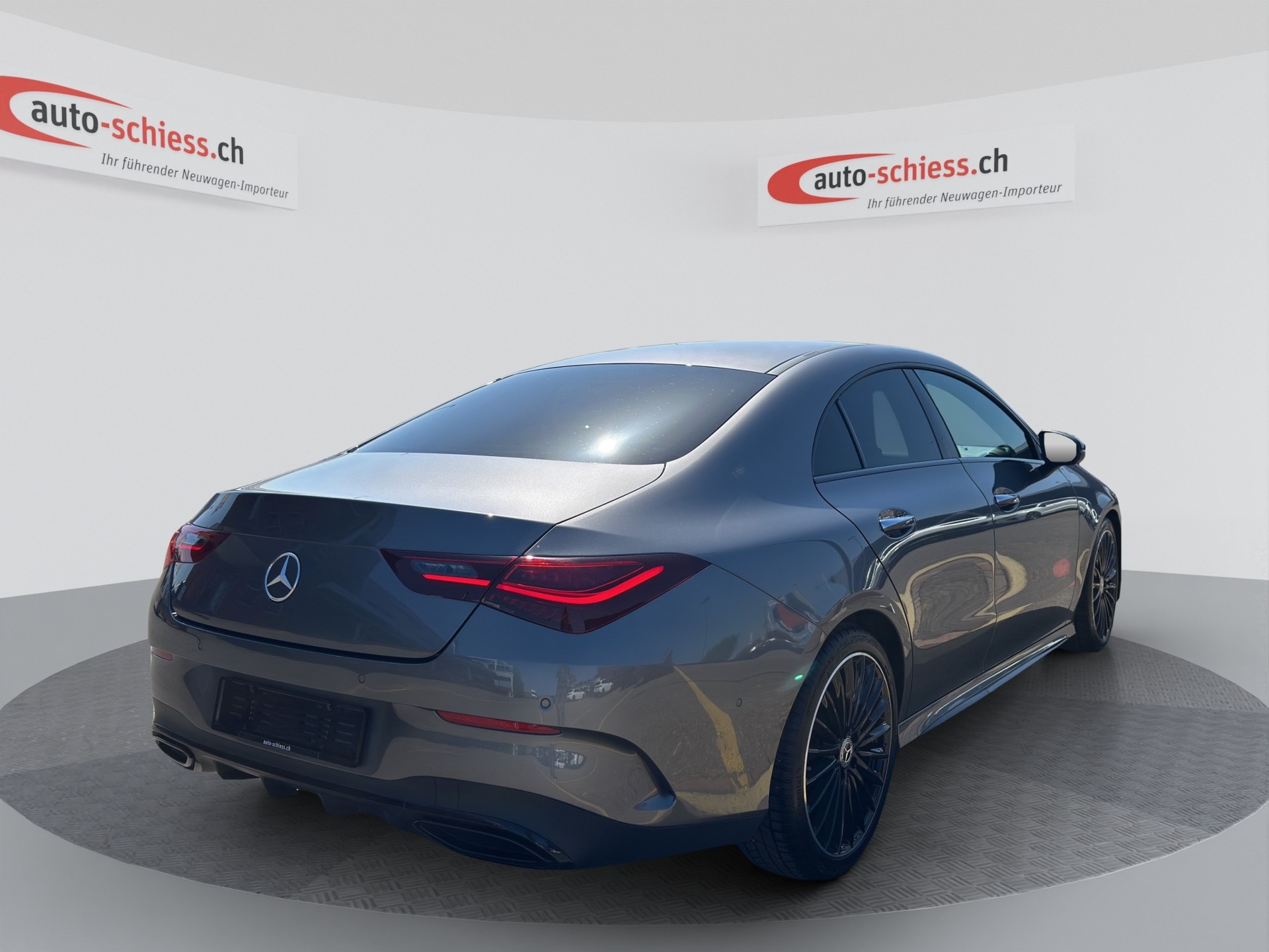 MERCEDES-BENZ CLA 200 d 8G-DCT AMG Edition Night-image-4