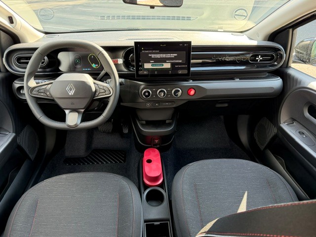 RENAULT Twingo E-Tech Urban Range techno-image-5