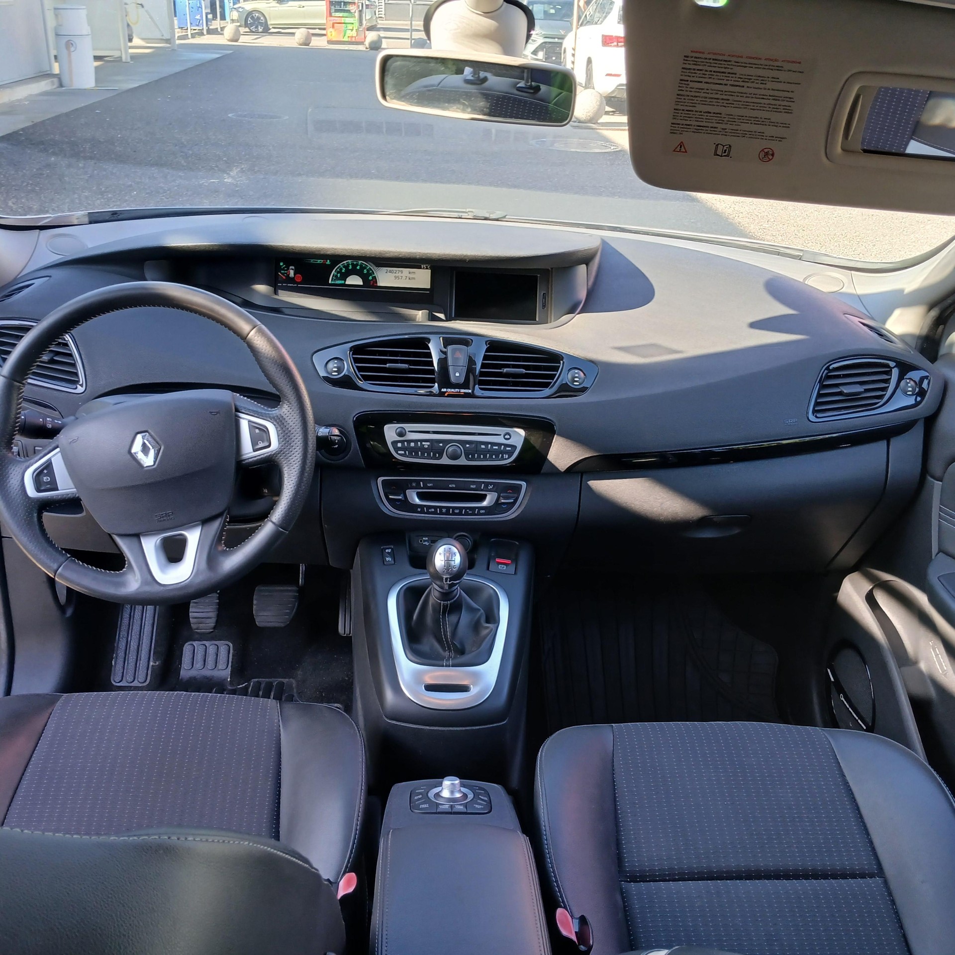 RENAULT 1.4 TCe 130 Bose Edition-image-2