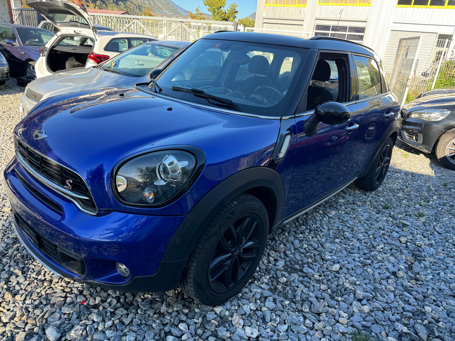 MINI Countryman Cooper S ALL4 by Burton Steptronic-image-5