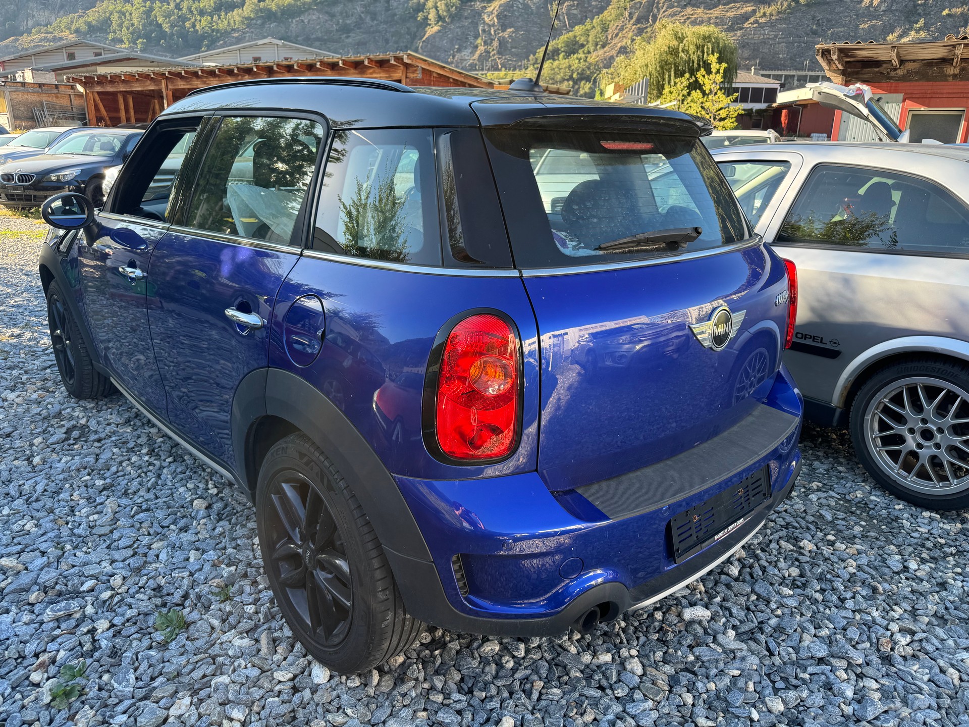 MINI Countryman Cooper S ALL4 by Burton Steptronic-image-2