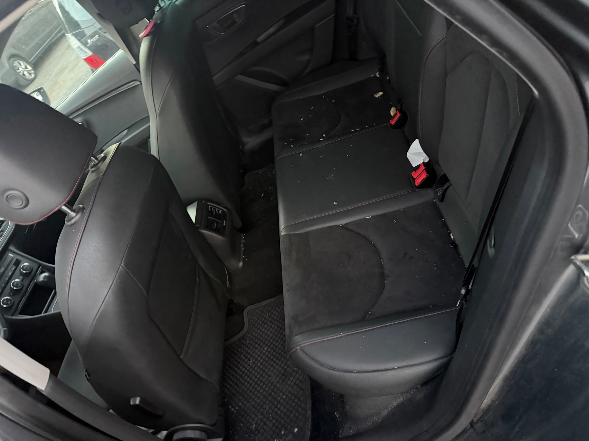 SEAT Leon SC 2.0 TDI FR DSG-image-4