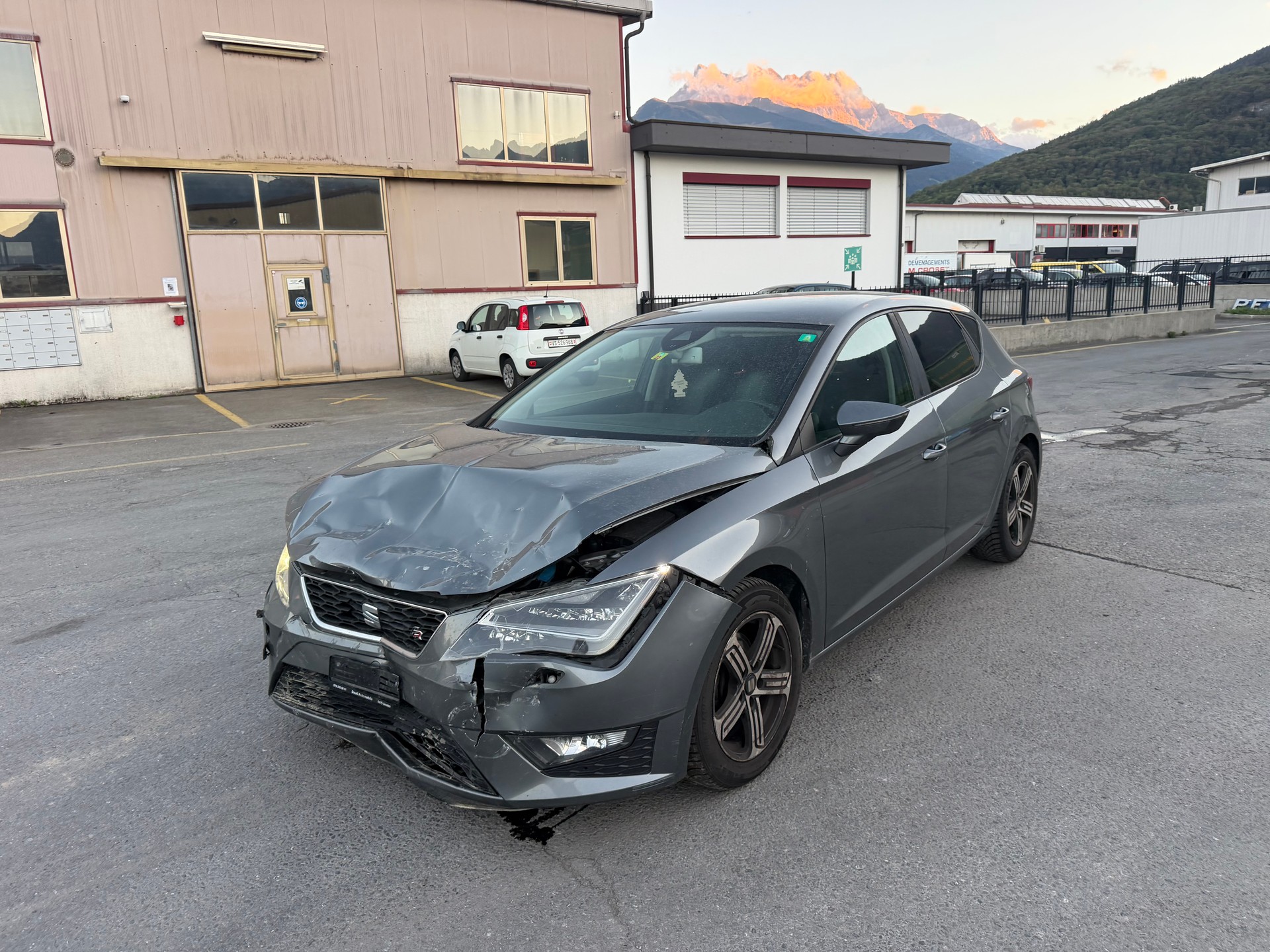 SEAT Leon SC 2.0 TDI FR DSG-image-0