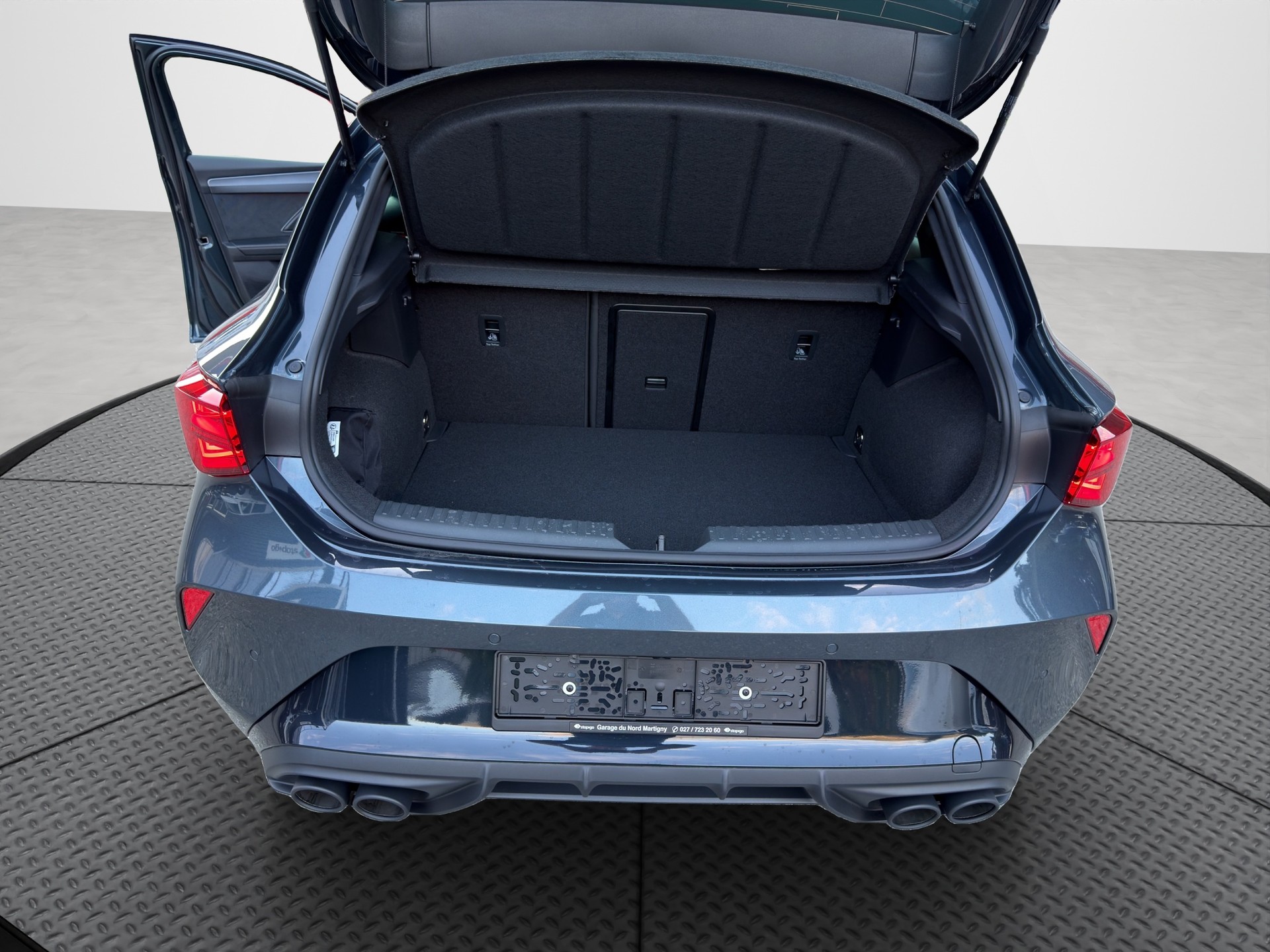 CUPRA LEON 2.0 TSI VZ DSG-image-14