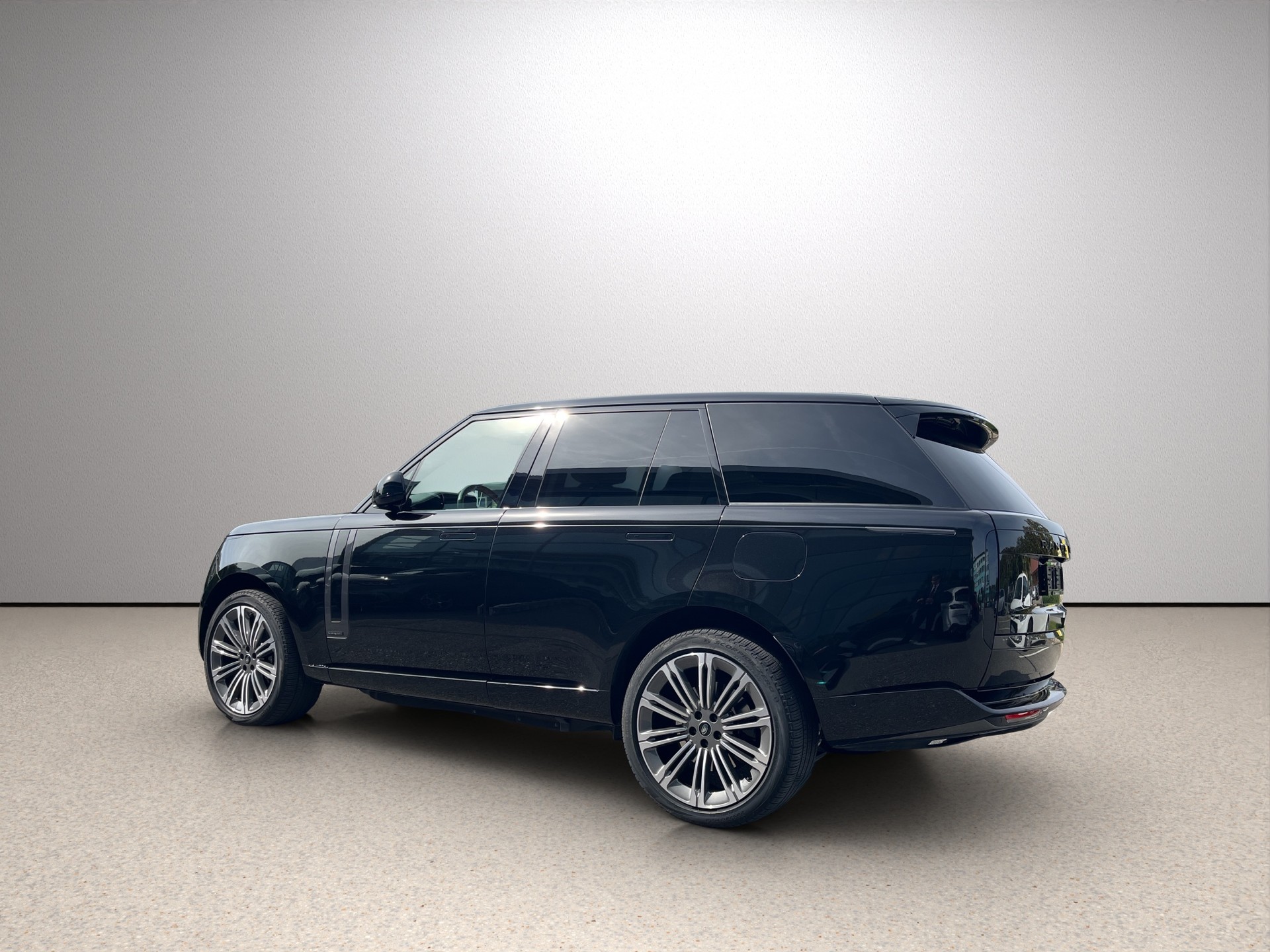 LAND ROVER Range Rover P550e Si6 PHEV Autobiography Automatic-image-9