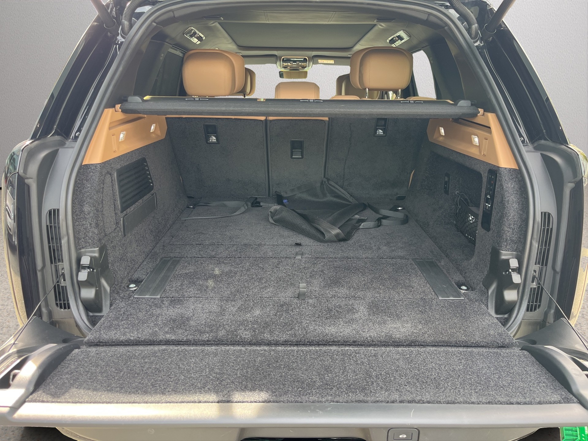 LAND ROVER Range Rover P550e Si6 PHEV Autobiography Automatic-image-22