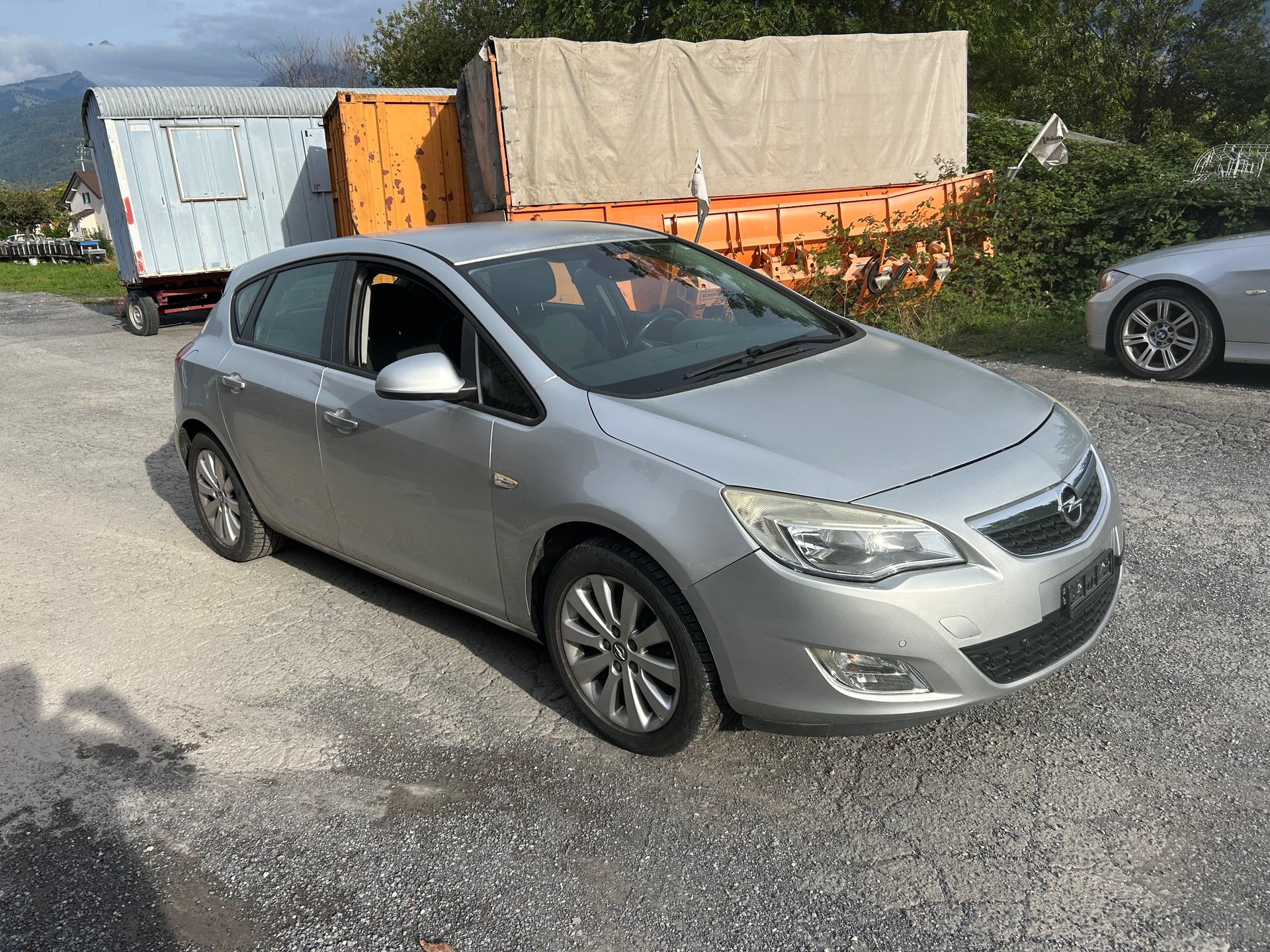 OPEL Astra 2.0 CDTi Anniversary Edition-image-2