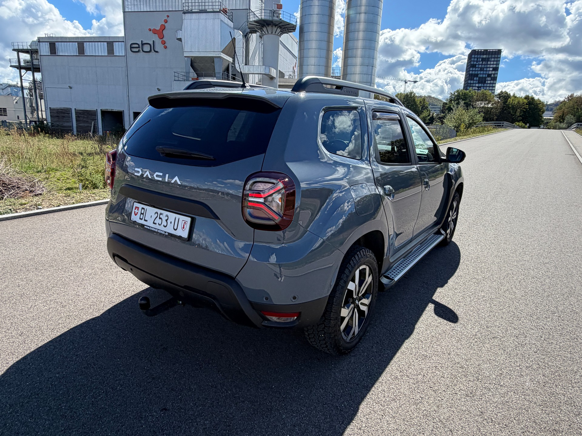 DACIA Duster Blue dCi 115 Journey 4x4-image-10