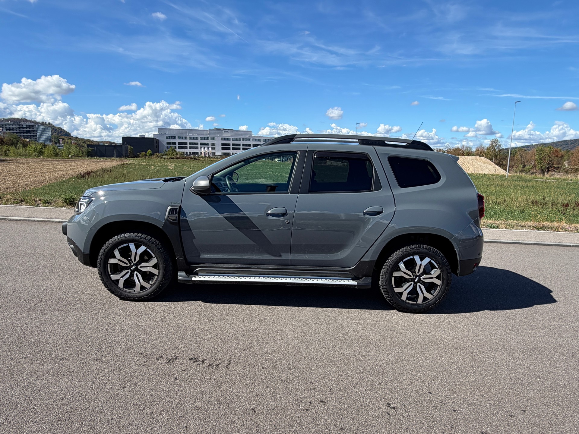 DACIA Duster Blue dCi 115 Journey 4x4-image-5