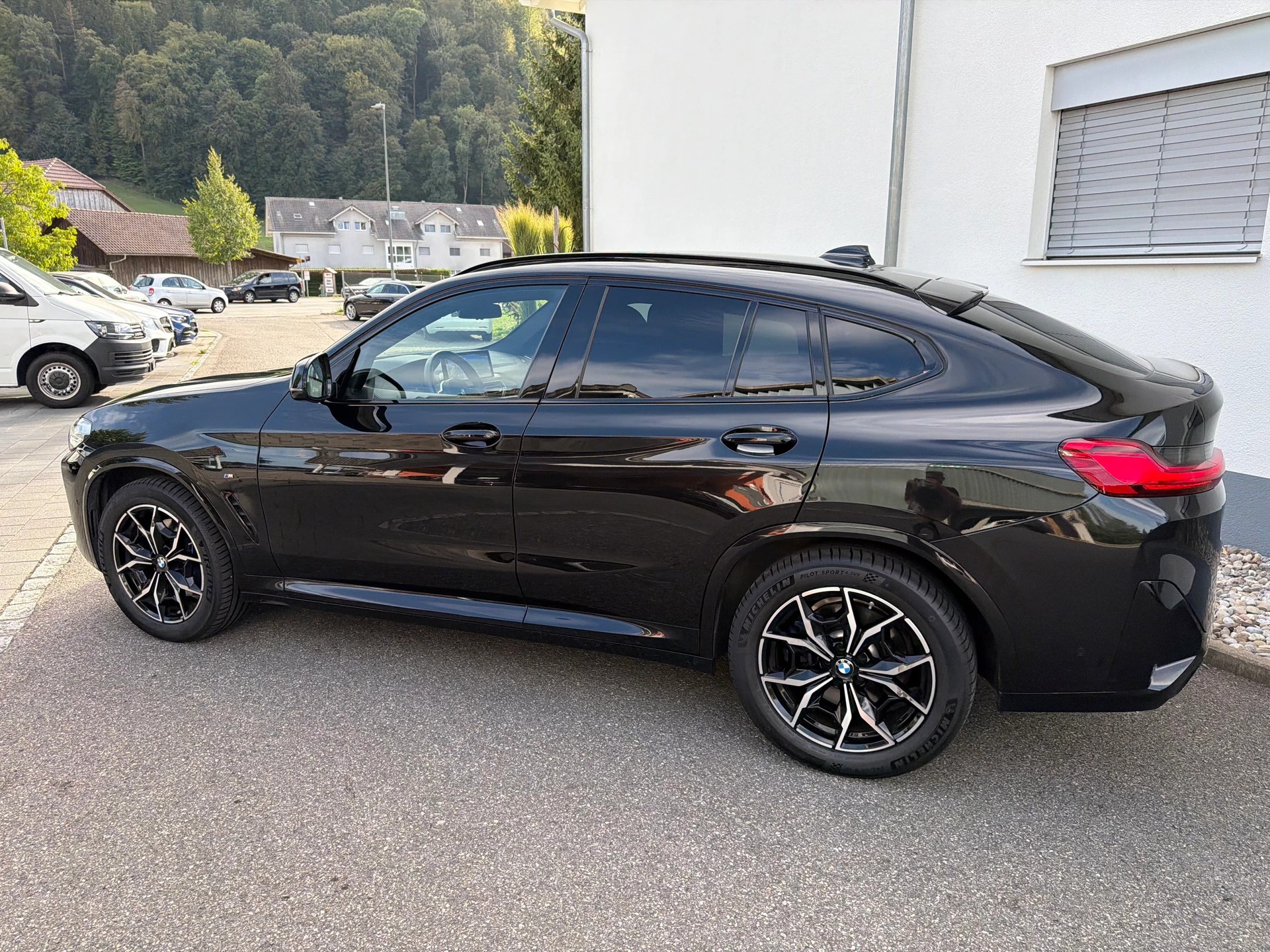 BMW X4 xDrive 48V 30d M Sport Steptronic-image-12