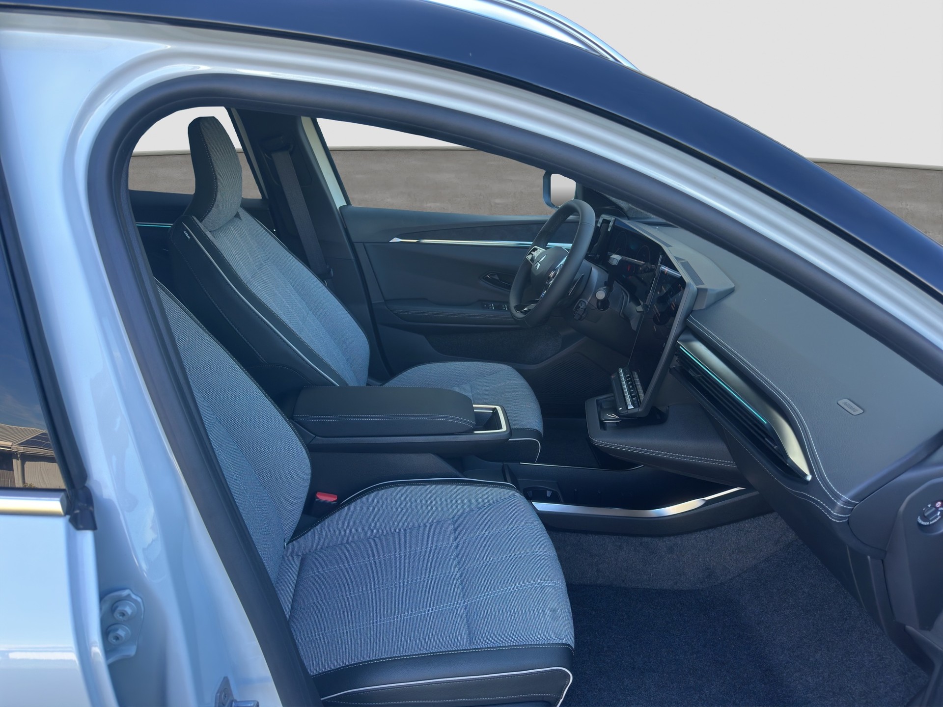MITSUBISHI Eclipse Cross BEV 87kWh Intense+-image-15