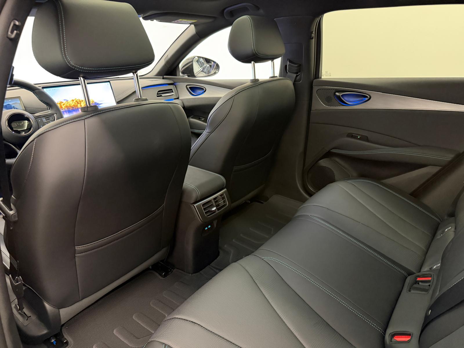 BYD Seal 6 DM-i Touring Comfort-image-11