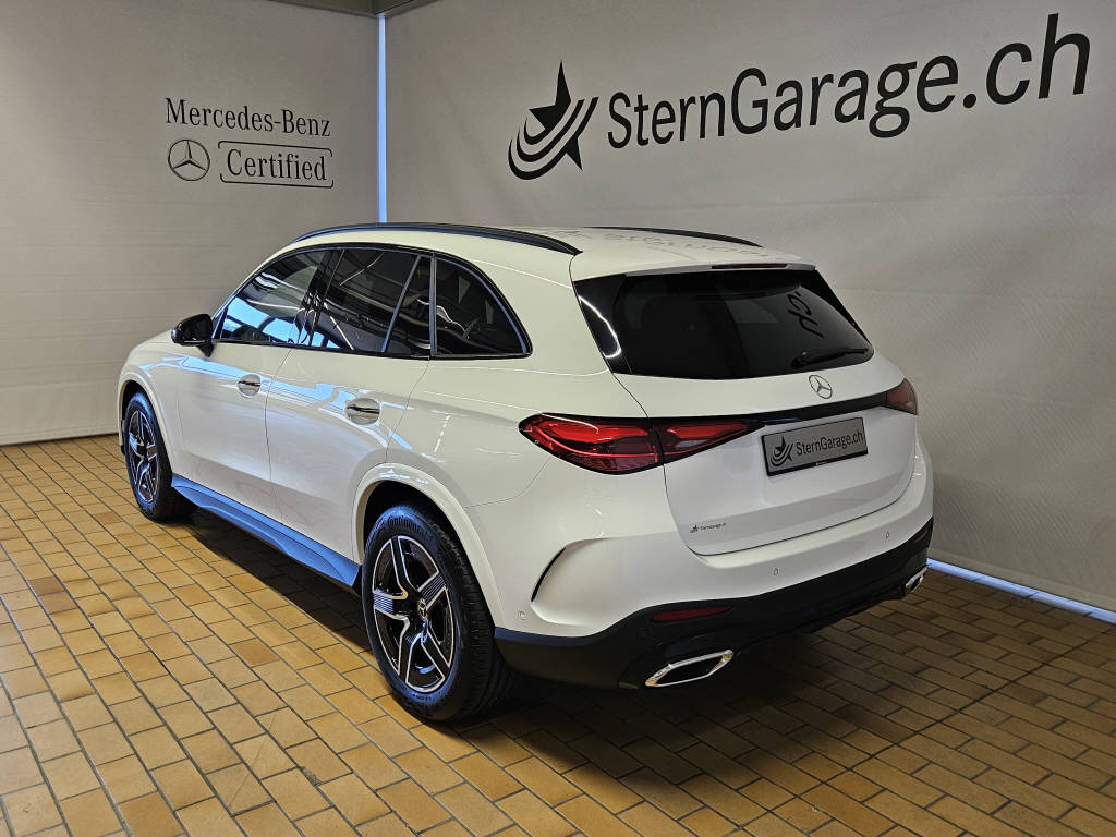 MERCEDES-BENZ GLC 220 d 4Matic AMG Line-image-2
