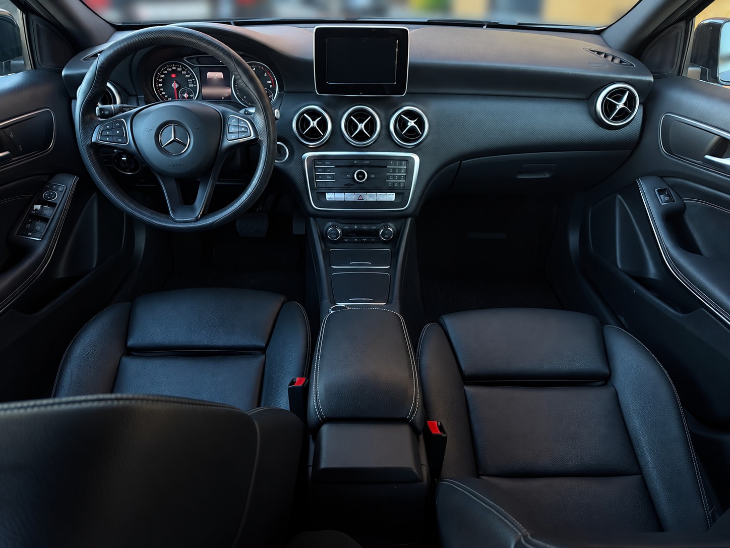 MERCEDES-BENZ A 200 CDI Style 4Matic 7G-DCT-image-8