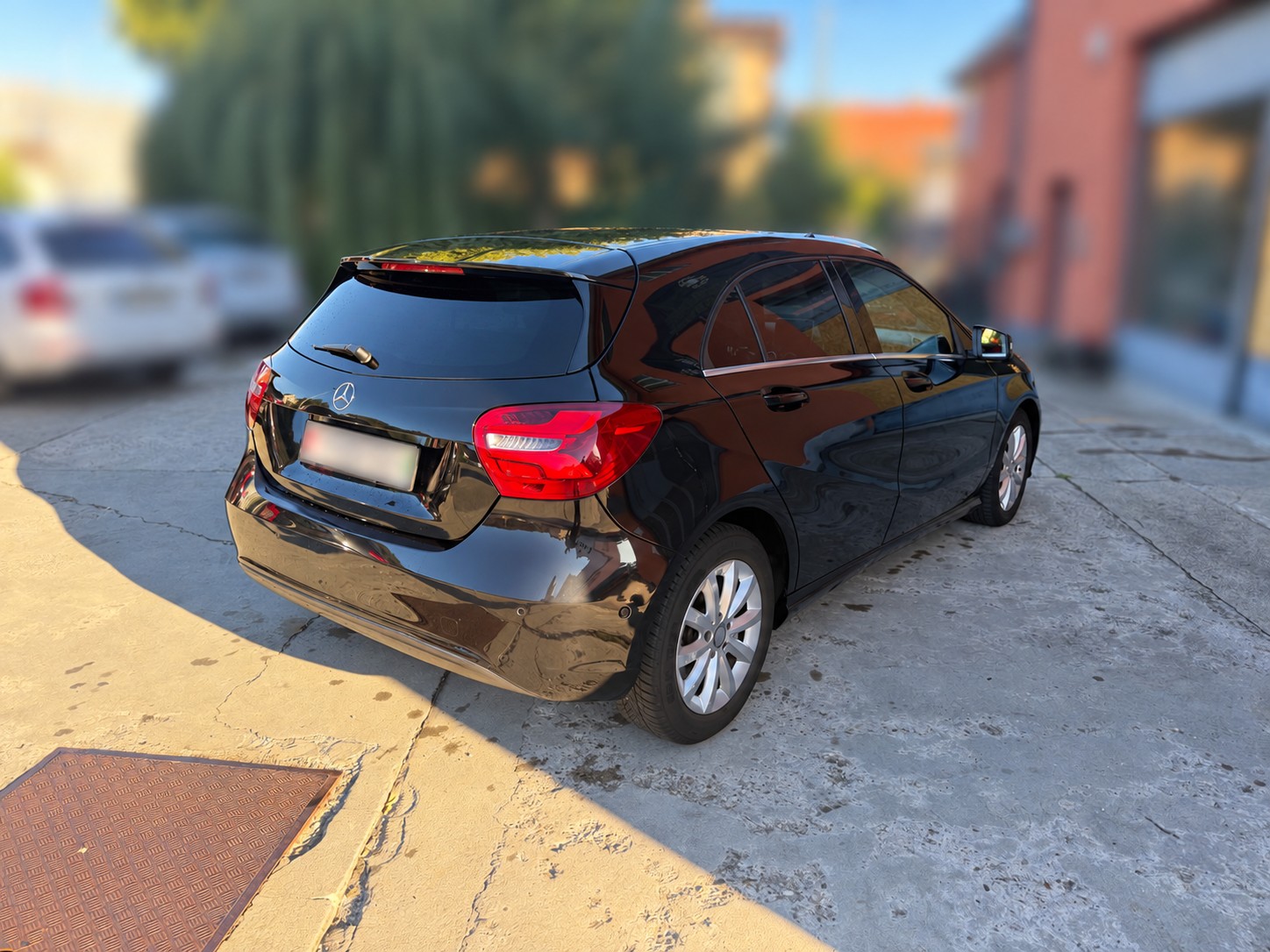 MERCEDES-BENZ A 200 CDI Style 4Matic 7G-DCT-image-4