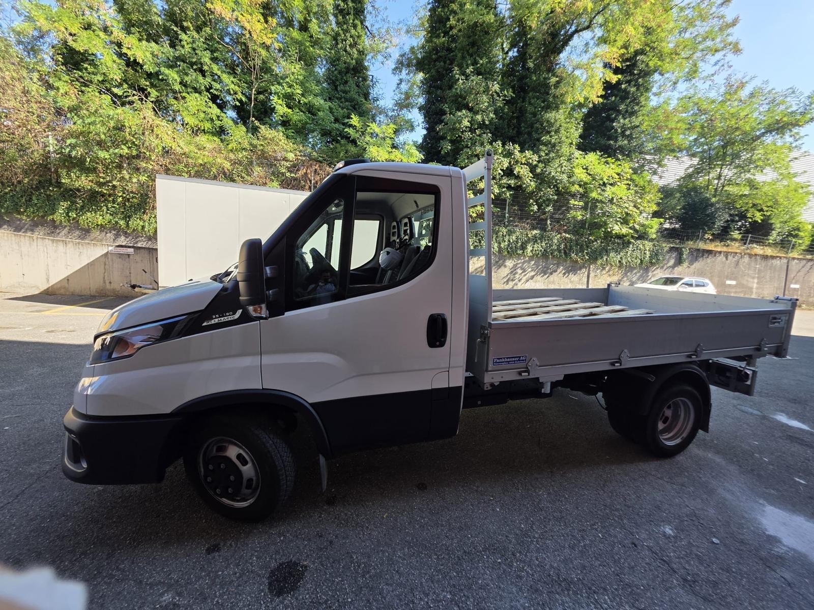 IVECO 35 C 18H A8-image-1