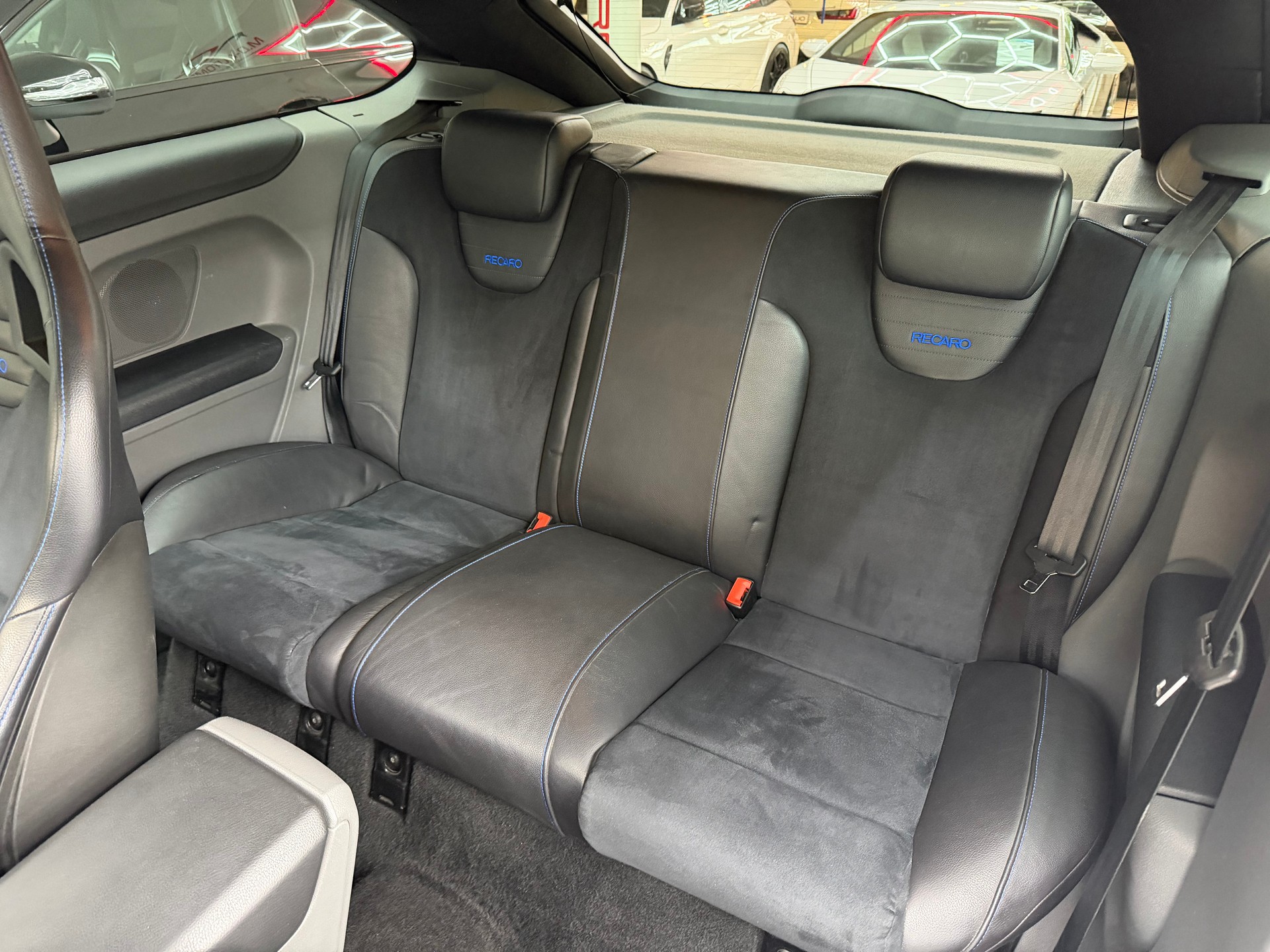 FORD Focus 2.5i Turbo RS-image-15