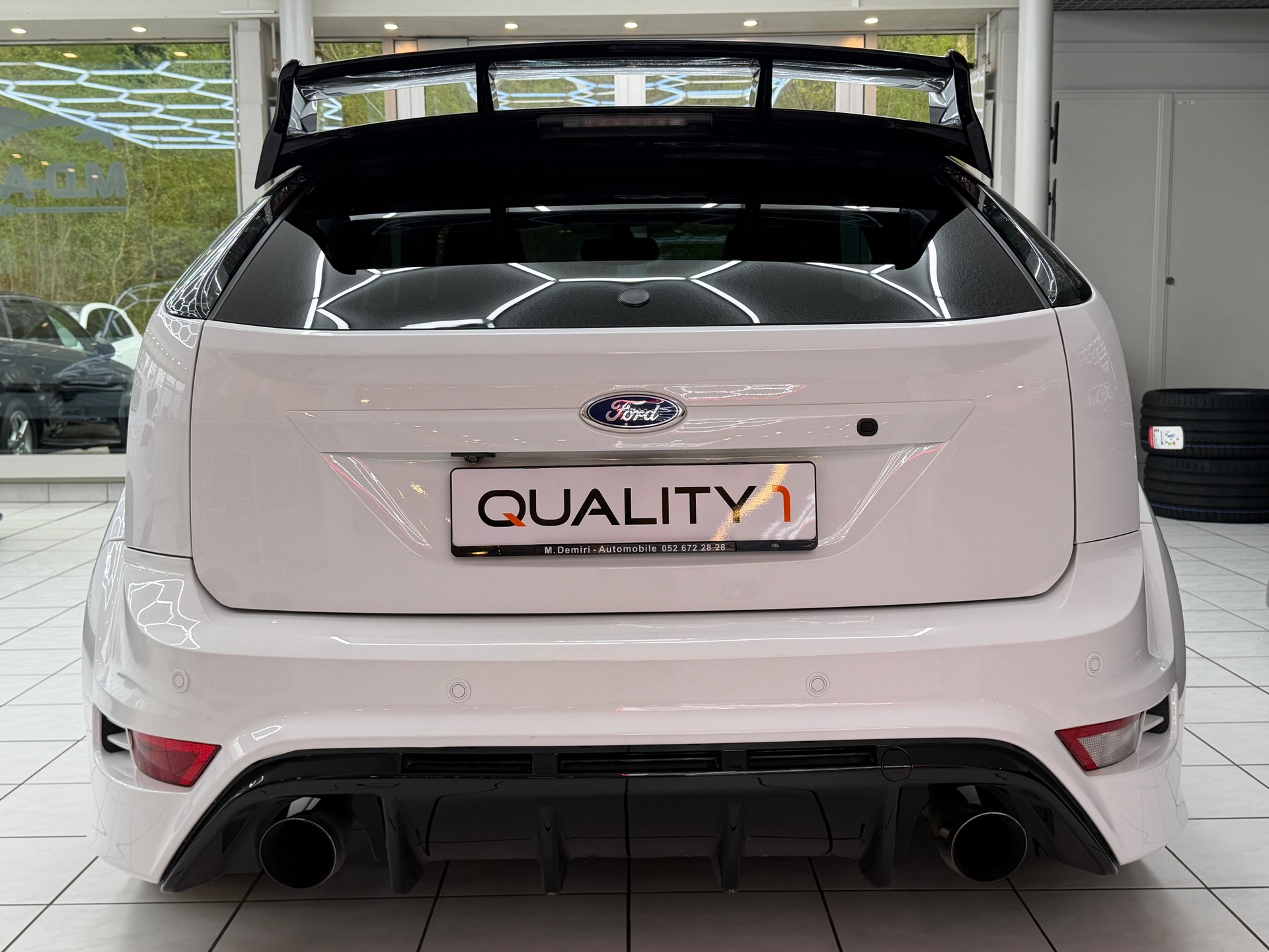 FORD Focus 2.5i Turbo RS-image-8