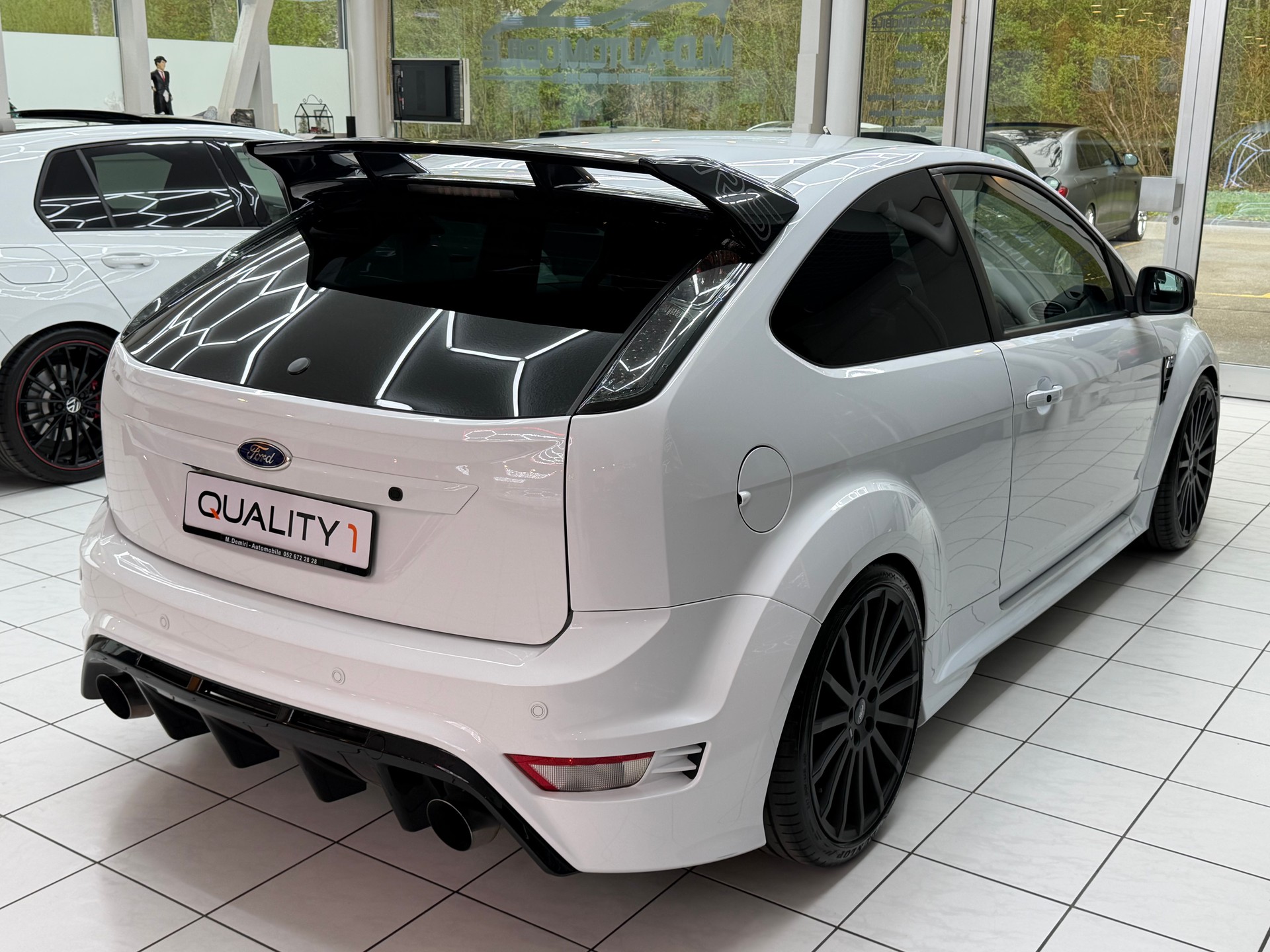 FORD Focus 2.5i Turbo RS-image-9