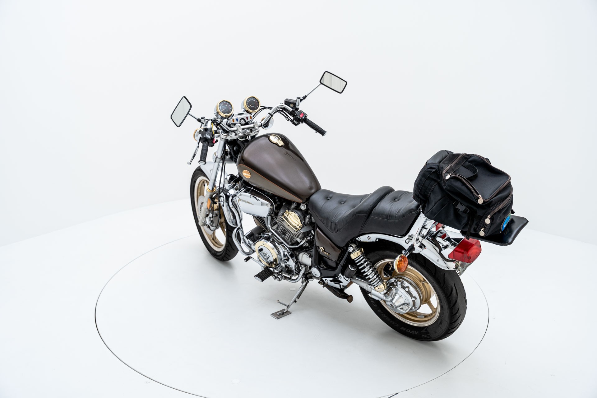 YAMAHA XV 1000 Virago-image-4