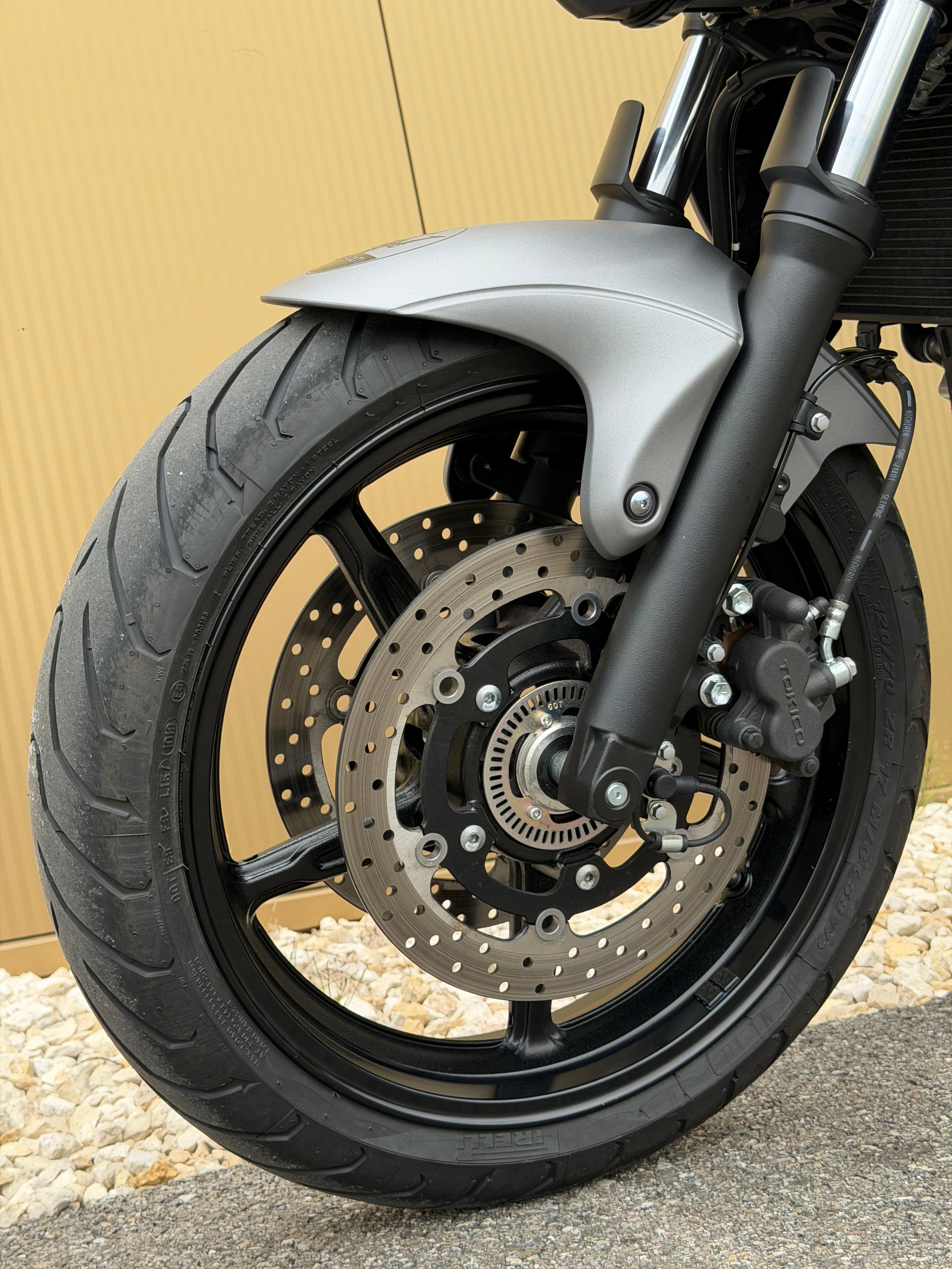 SUZUKI SFV 650 Gladius ABS-image-8