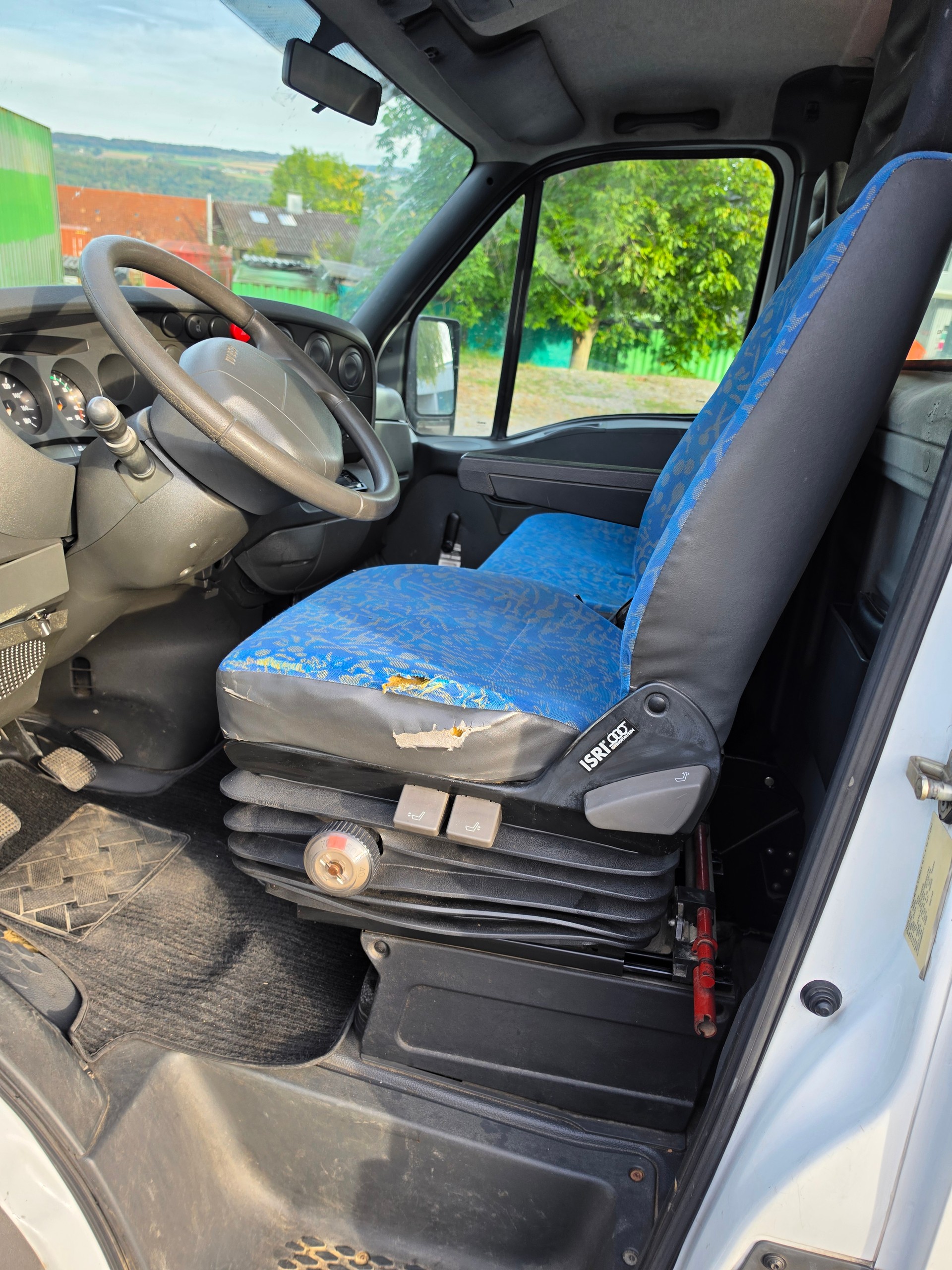 IVECO 35c13-image-9