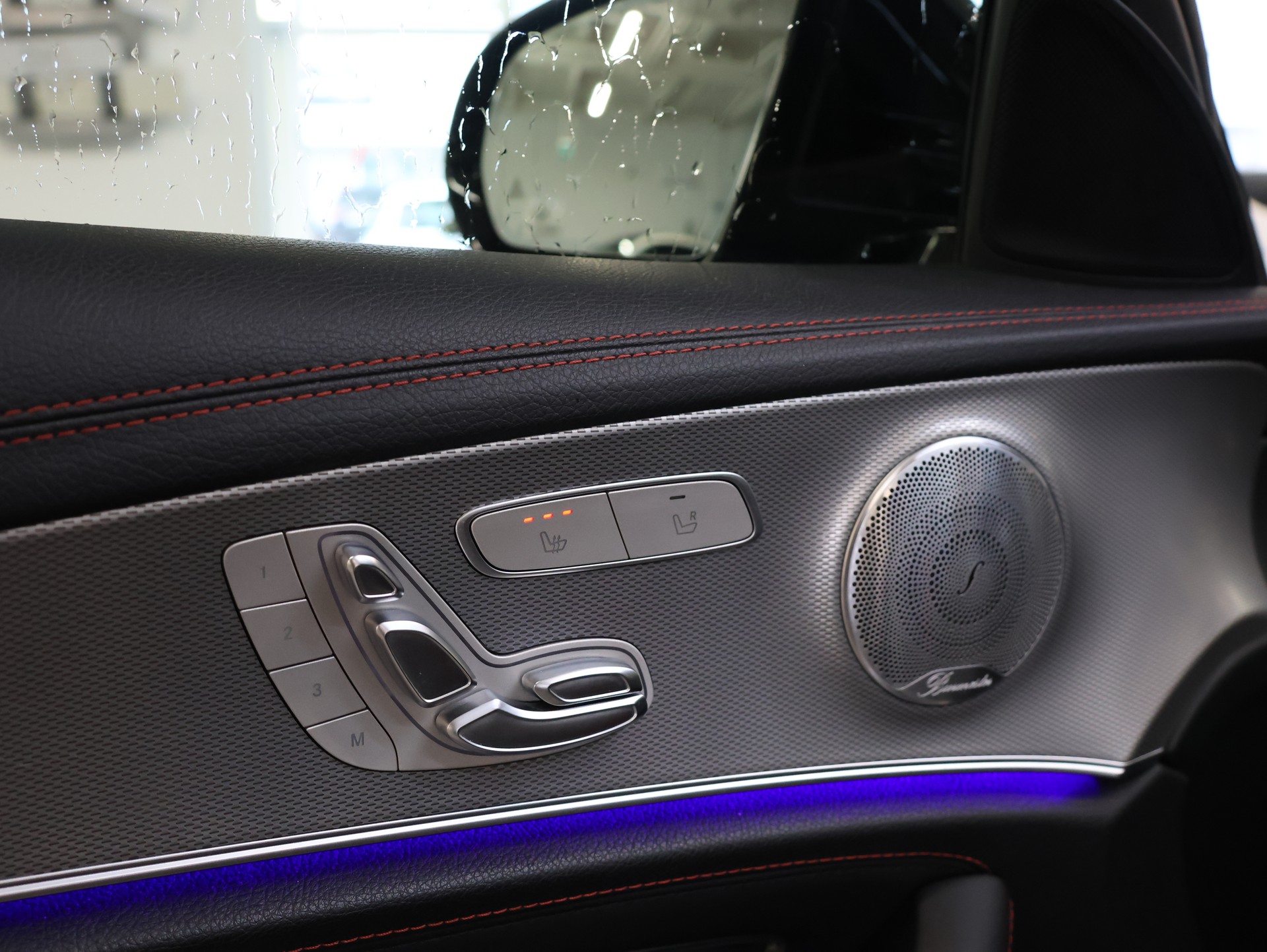 MERCEDES-BENZ E 43 AMG 4Matic 9G-Tronic *DESIGNO-MAGNO*-image-11