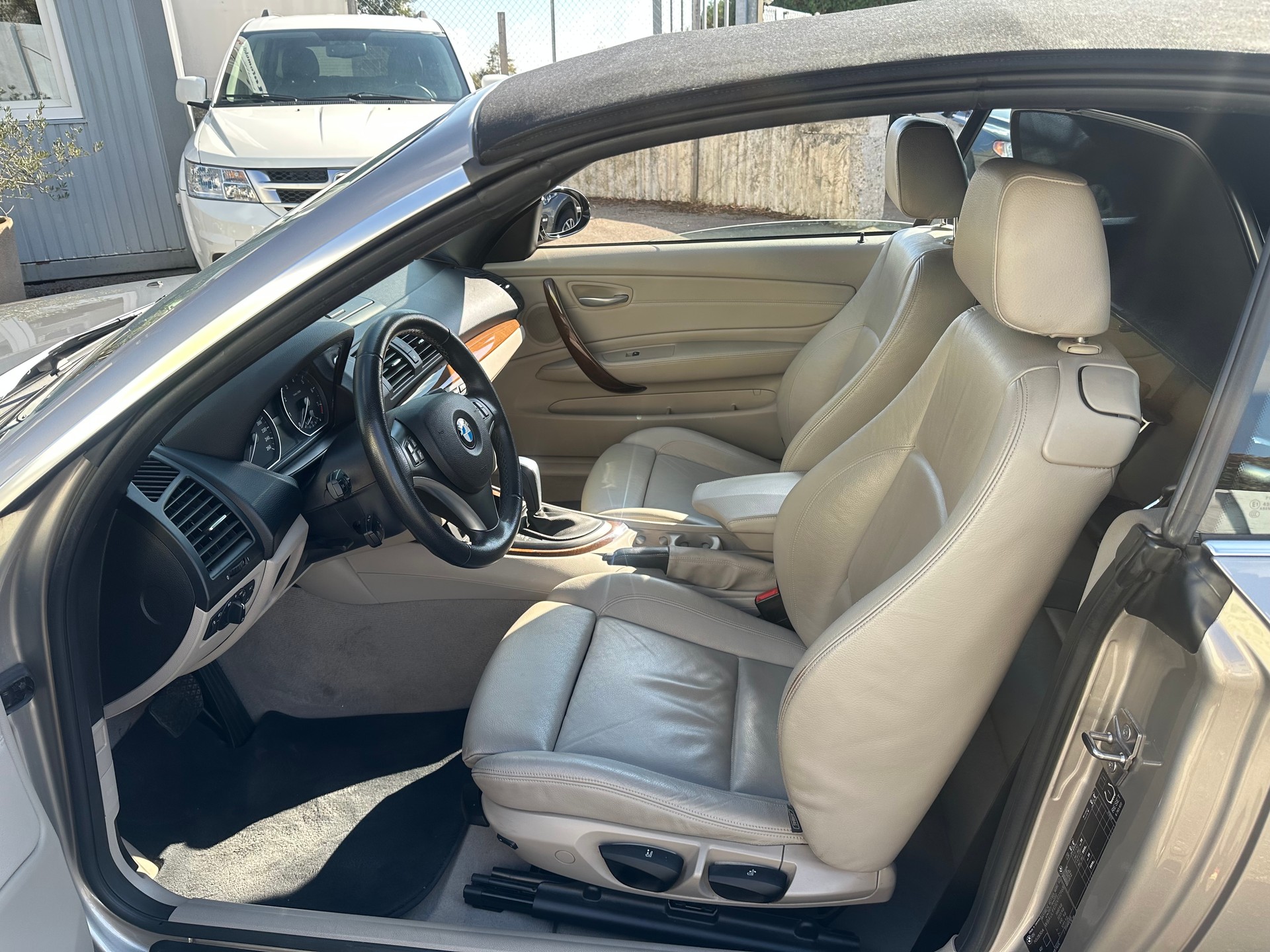 BMW 125i Cabrio Steptronic-image-8