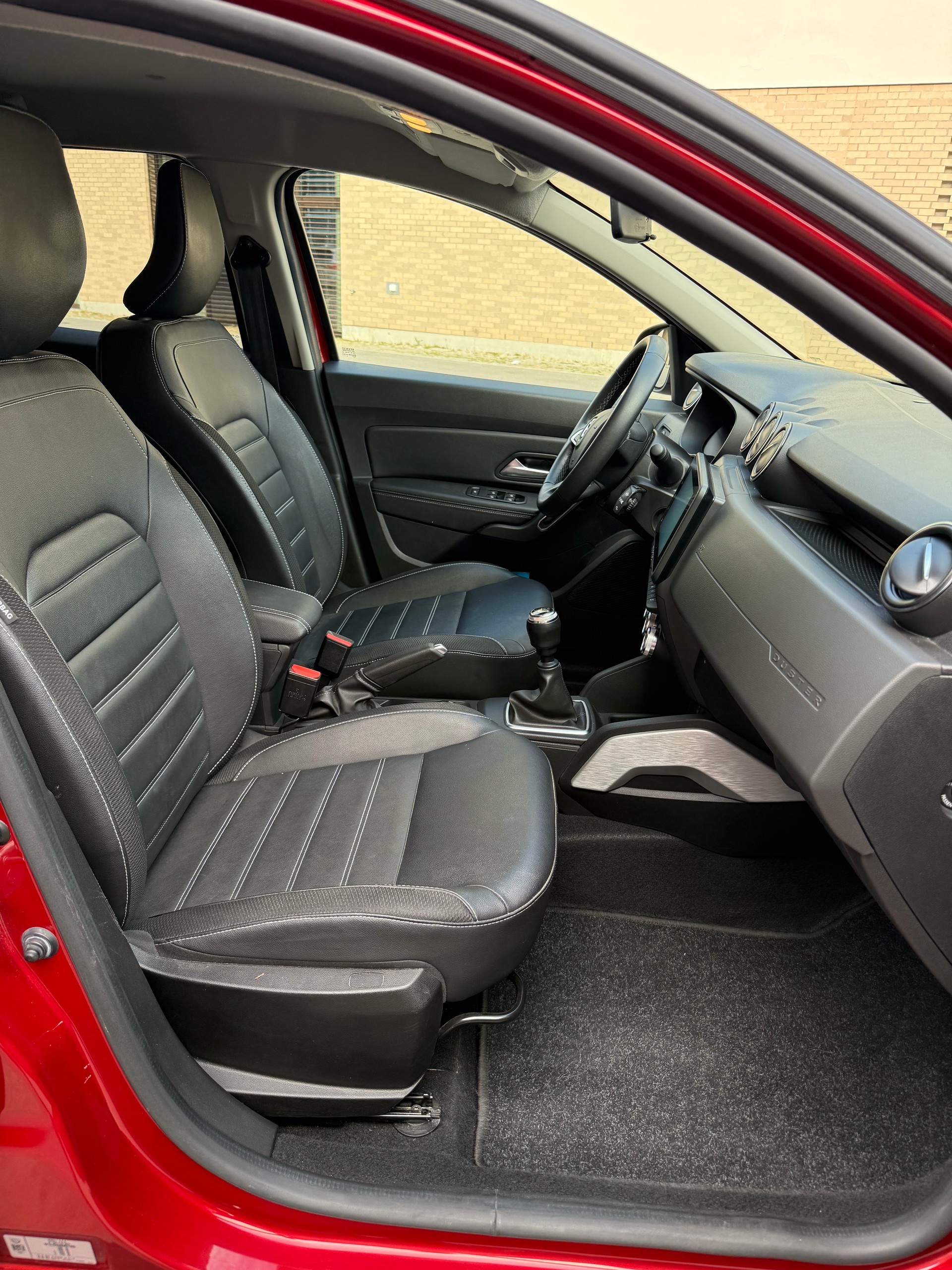 DACIA Duster TCe 150 Prestige 4x4-image-6