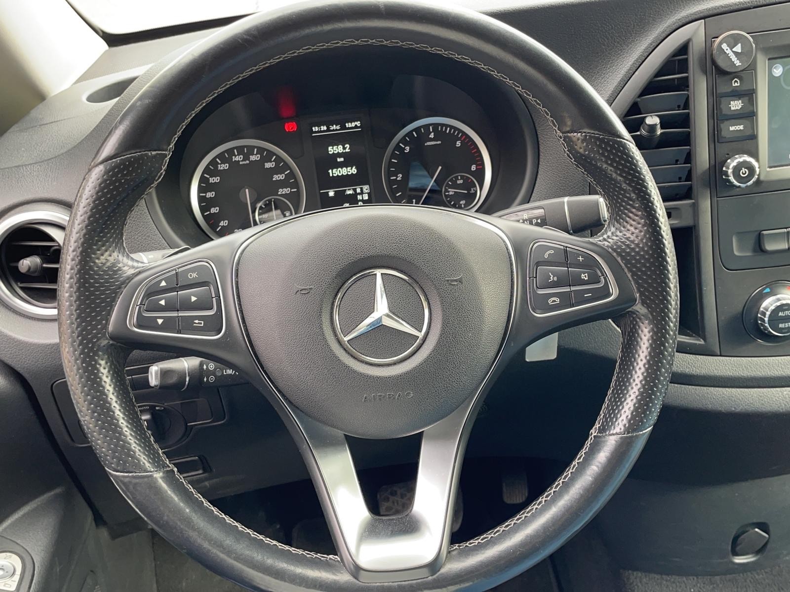 MERCEDES-BENZ Vito 119 CDI Extralang Pro Tourer 4Matic9G-Tronic-image-6