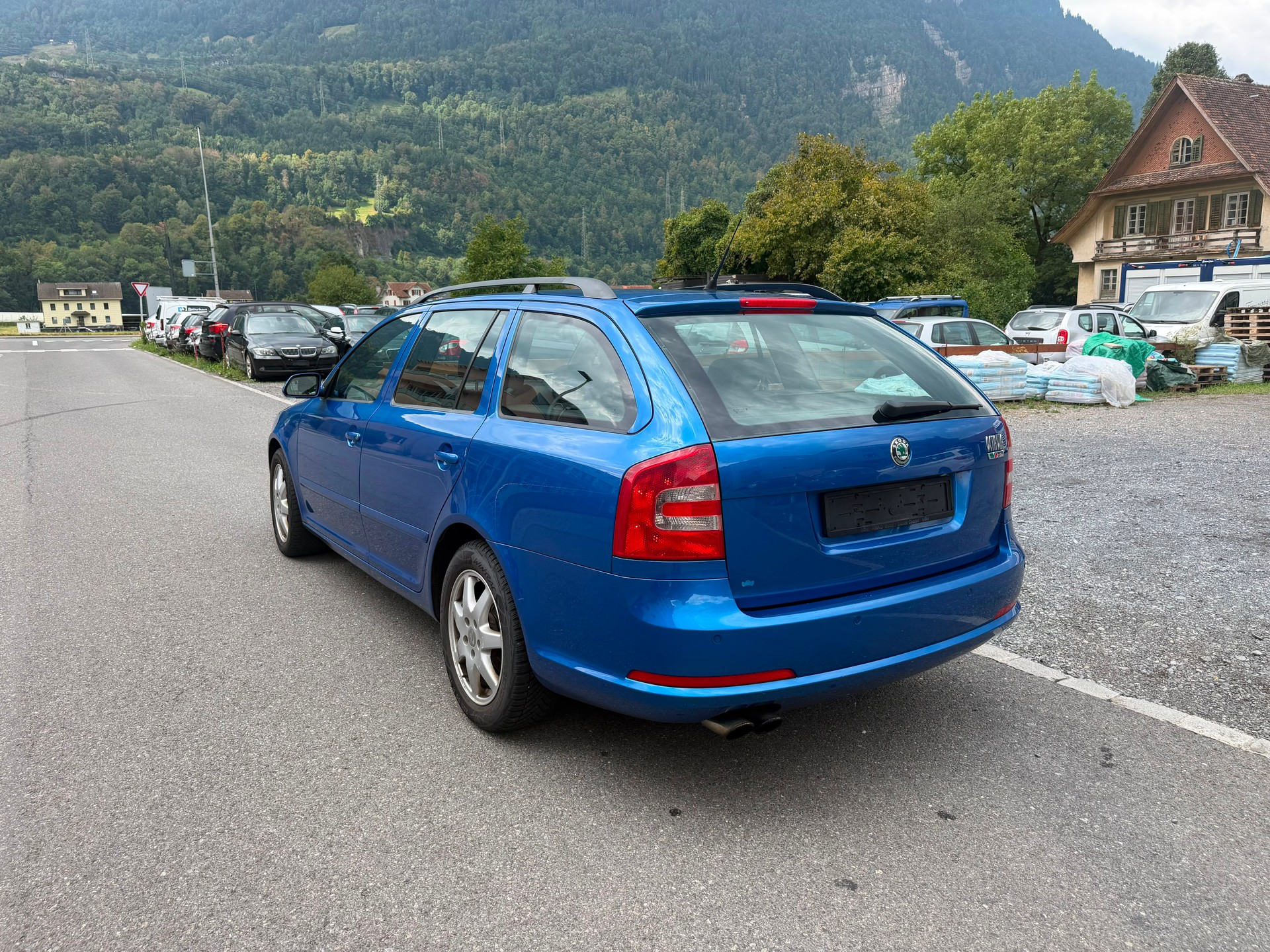 SKODA Octavia 2.0 TFSI RS-image-2