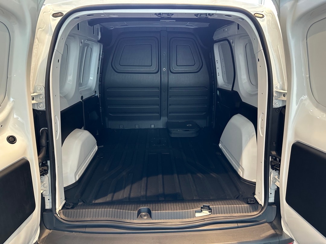 MERCEDES-BENZ eCitan 112 Kaw S45 kWh-image-5