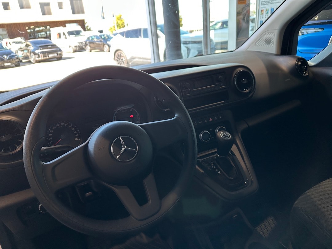 MERCEDES-BENZ eCitan 112 Kaw S45 kWh-image-7