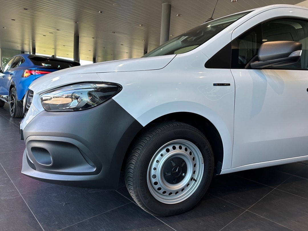 MERCEDES-BENZ eCitan 112 Kaw S45 kWh-image-2