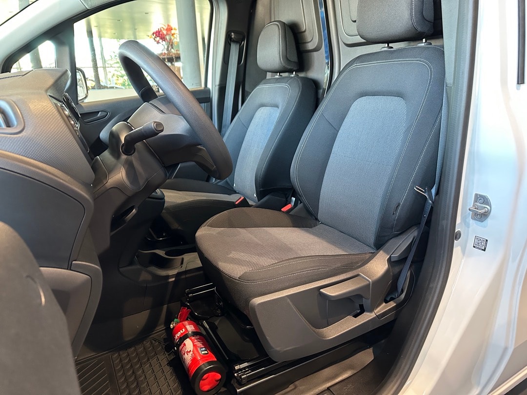 MERCEDES-BENZ eCitan 112 Kaw S45 kWh-image-8