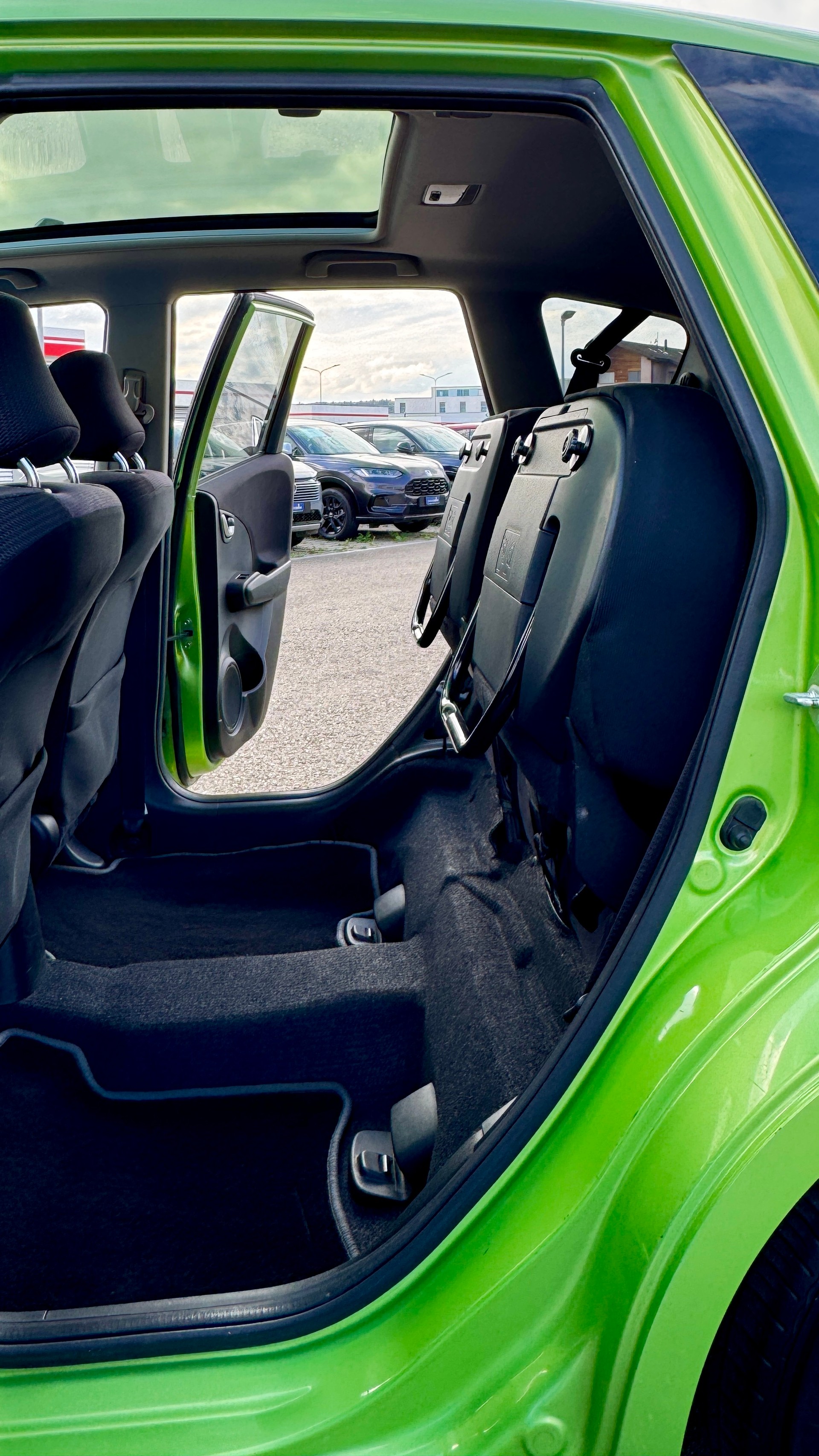 HONDA Jazz 1.3i Hybrid Exclusive CVT-image-18