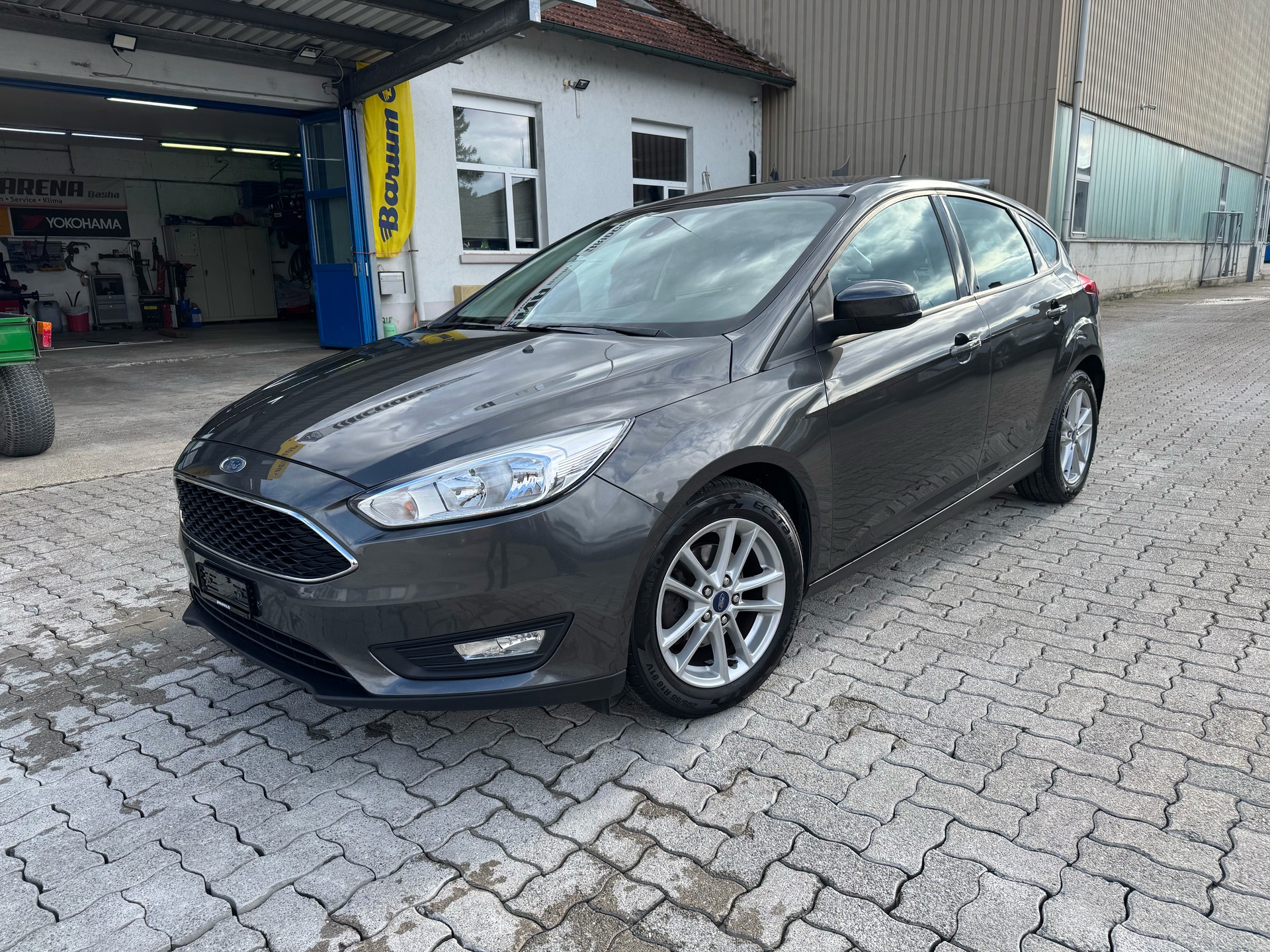 FORD FOCUS-image-0