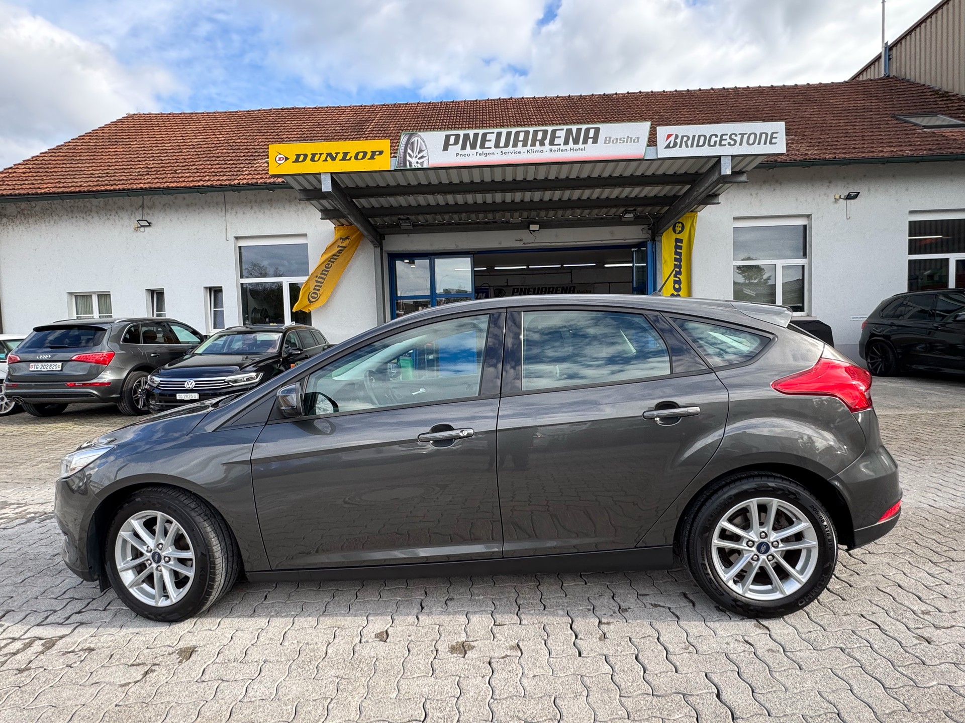 FORD FOCUS-image-7