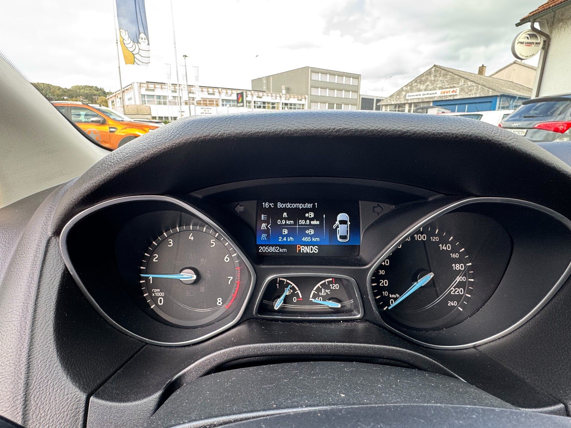 FORD FOCUS-image-12