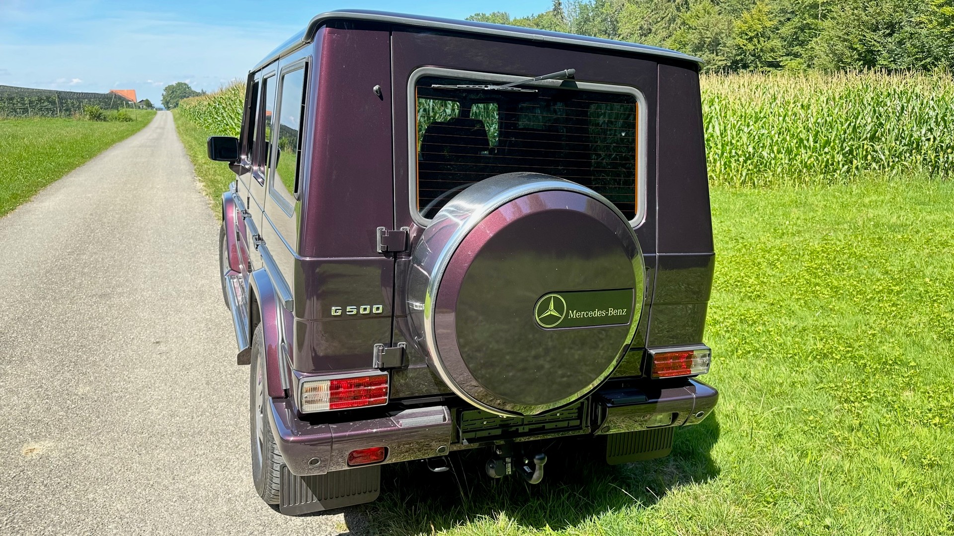 MERCEDES-BENZ G 500 lang-image-3