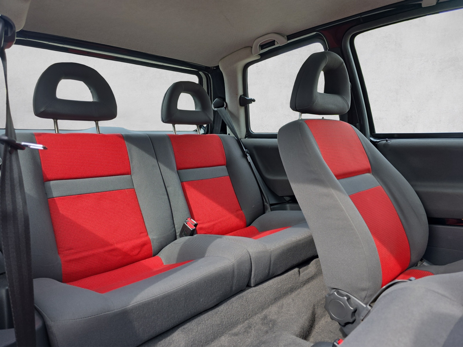 VW Lupo 75PS Comfortline ABS Klimaanlage-image-13