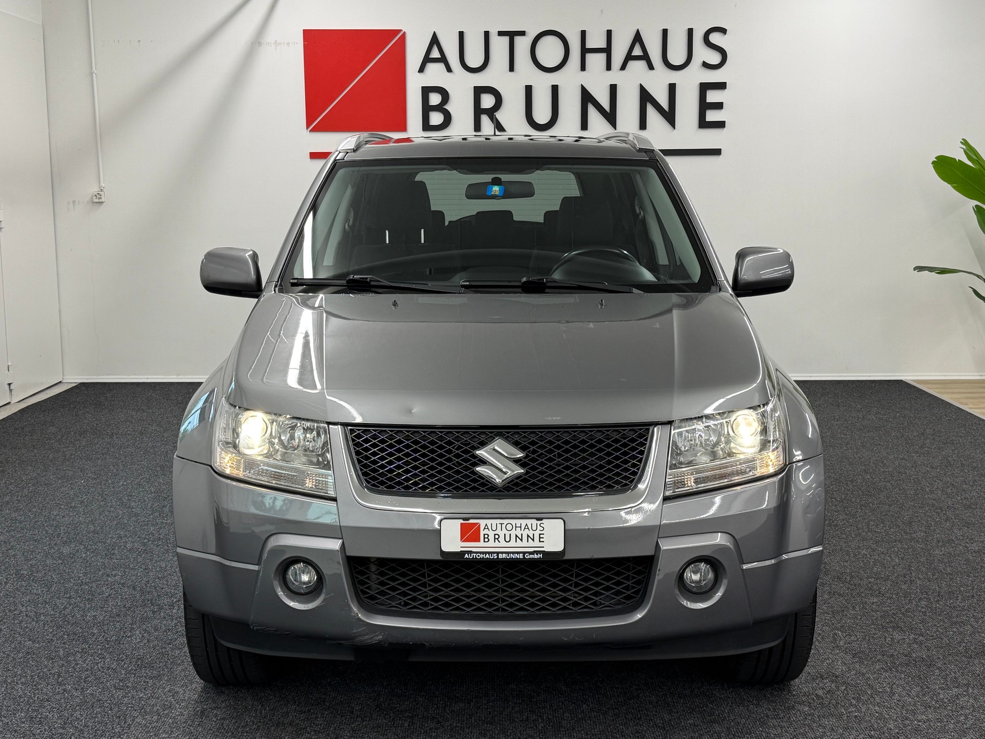 SUZUKI Grand Vitara 2.0 16V Top Limited Edition Automatic-image-1