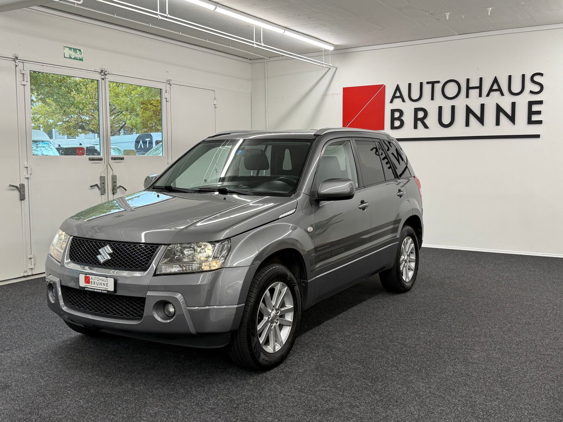 SUZUKI Grand Vitara 2.0 16V Top Limited Edition Automatic-image-0