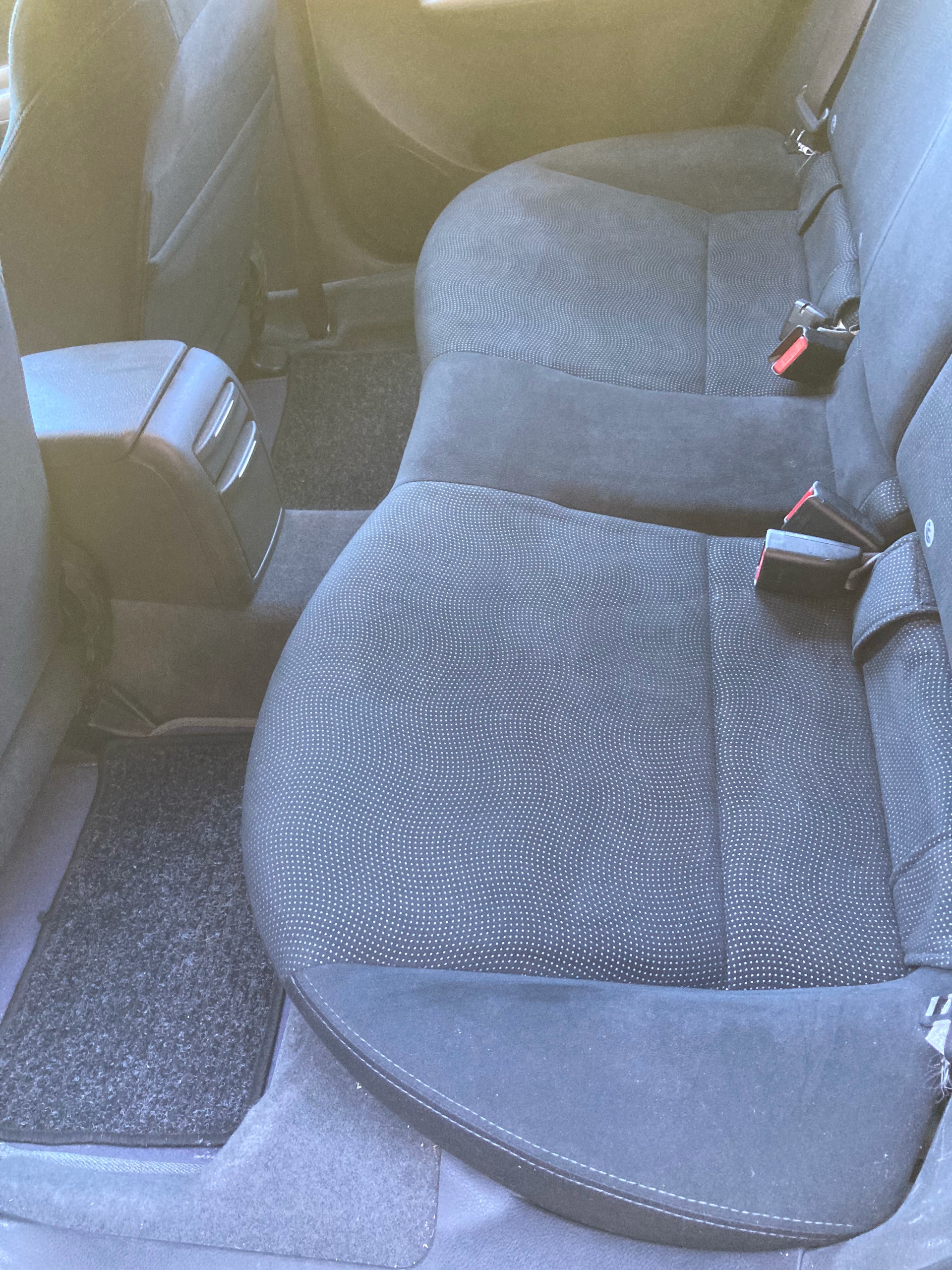 SUBARU 1.5 R Swiss-image-1