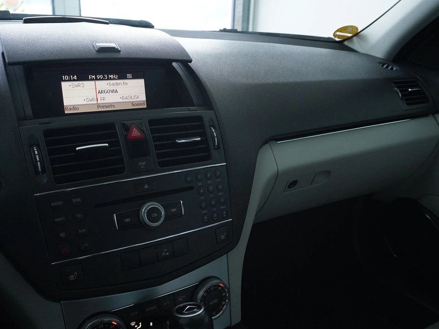 MERCEDES-BENZ C 300 (280) Avantgarde 7G-Tronic-image-5